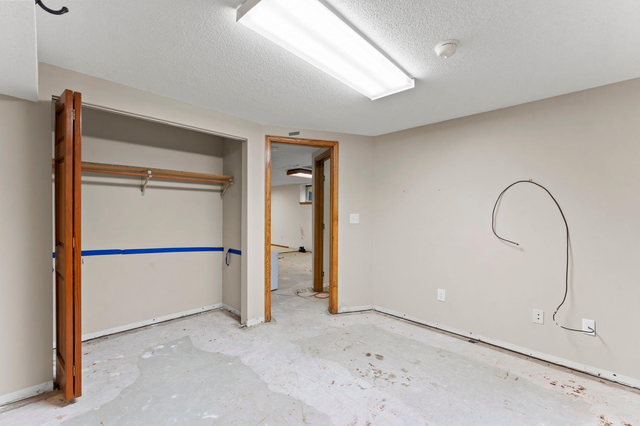 View of Residential at 12354 Magnolia Circle, Coon Rapids MN 55448, Coon Rapids (31 of 46) - Mike Wilen | Minnesota Team Real Estate