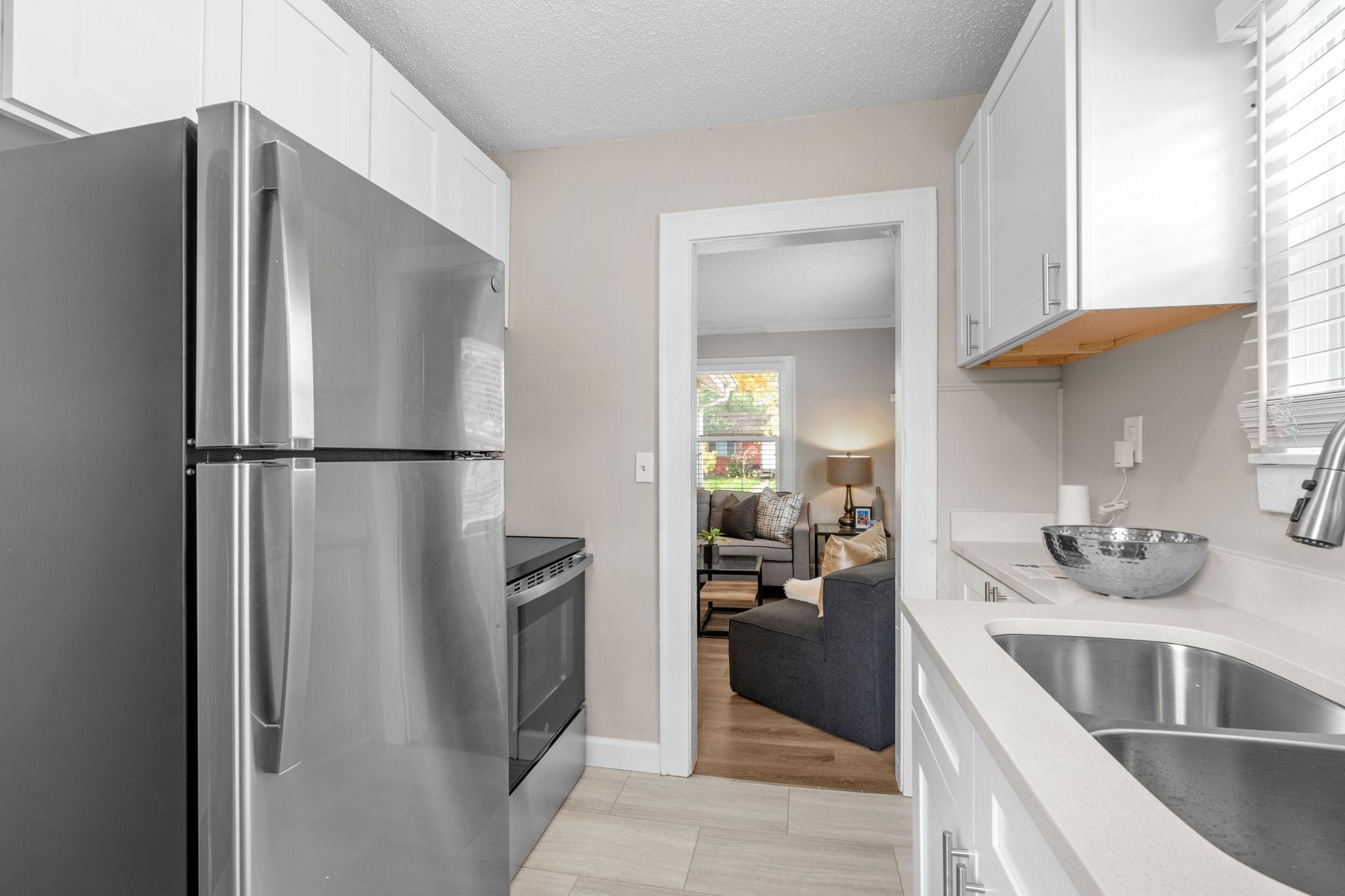 View of Residential at 4838 Aldrich Avenue, Minneapolis MN 55430, Minneapolis (14 of 29) - Mike Wilen | Minnesota Team Real Estate