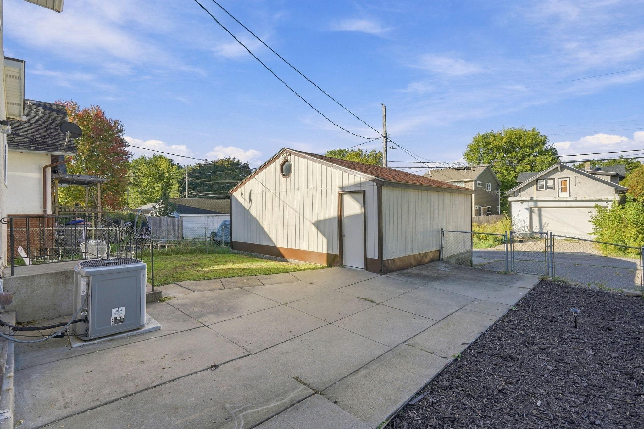 View of Residential at 1519 Sheridan Avenue, Minneapolis MN 55411, Minneapolis (39 of 46) - Mike Wilen | Minnesota Team Real Estate