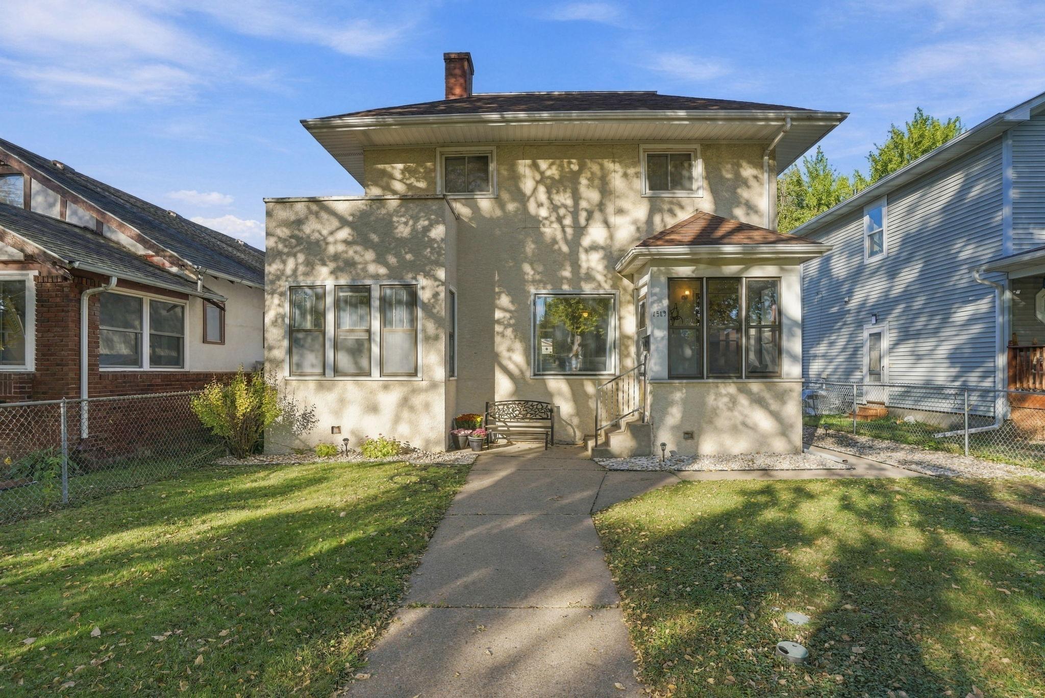 View of Residential at 1519 Sheridan Avenue, Minneapolis MN 55411, Minneapolis (46 of 46) - Mike Wilen | Minnesota Team Real Estate