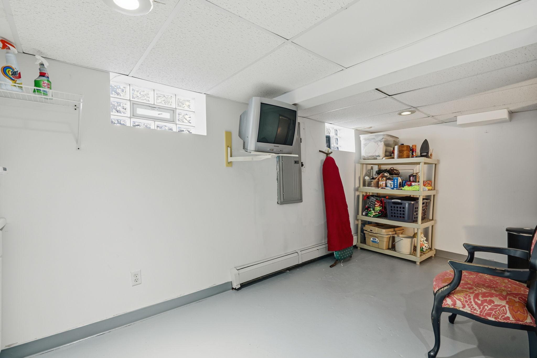 View of Residential at 1519 Sheridan Avenue, Minneapolis MN 55411, Minneapolis (37 of 46) - Mike Wilen | Minnesota Team Real Estate