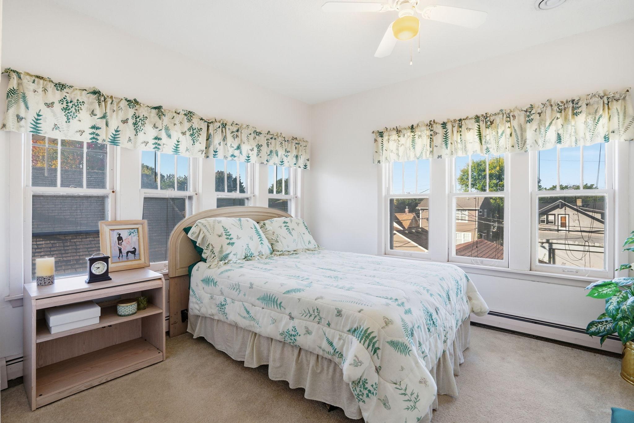 View of Residential at 1519 Sheridan Avenue, Minneapolis MN 55411, Minneapolis (28 of 46) - Mike Wilen | Minnesota Team Real Estate