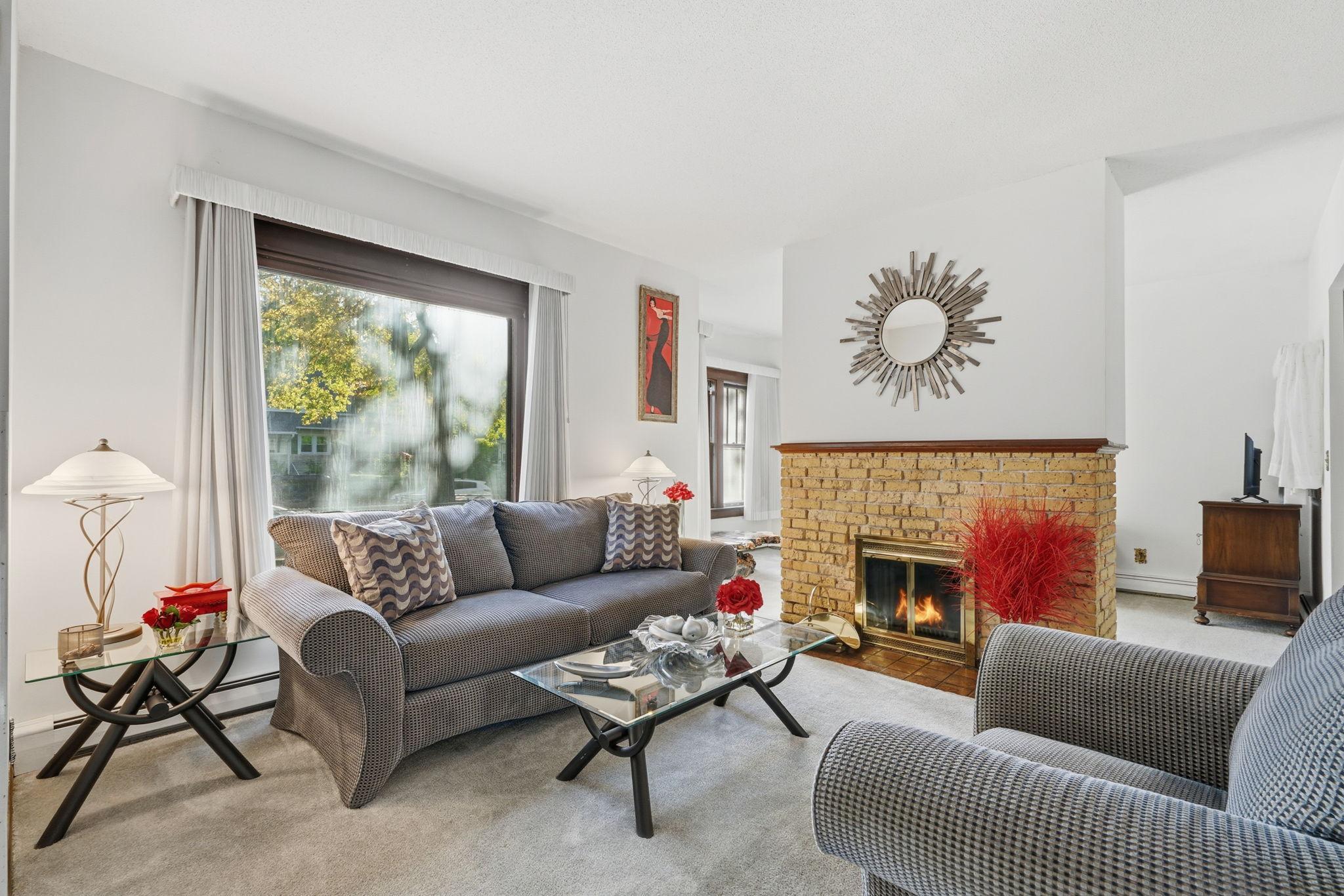 View of Residential at 1519 Sheridan Avenue, Minneapolis MN 55411, Minneapolis (6 of 46) - Mike Wilen | Minnesota Team Real Estate
