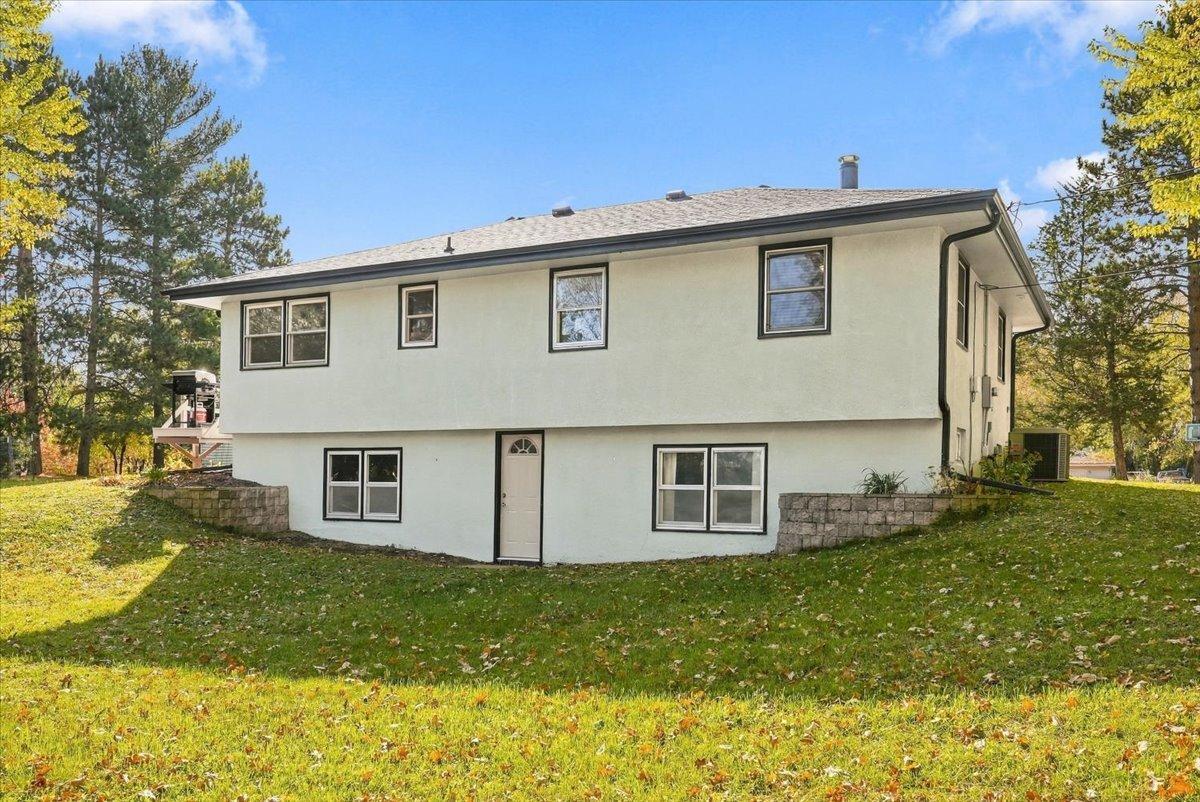 View of Residential at 7625 162nd Avenue, Columbus MN 55025, Columbus (25 of 33) - Mike Wilen | Minnesota Team Real Estate