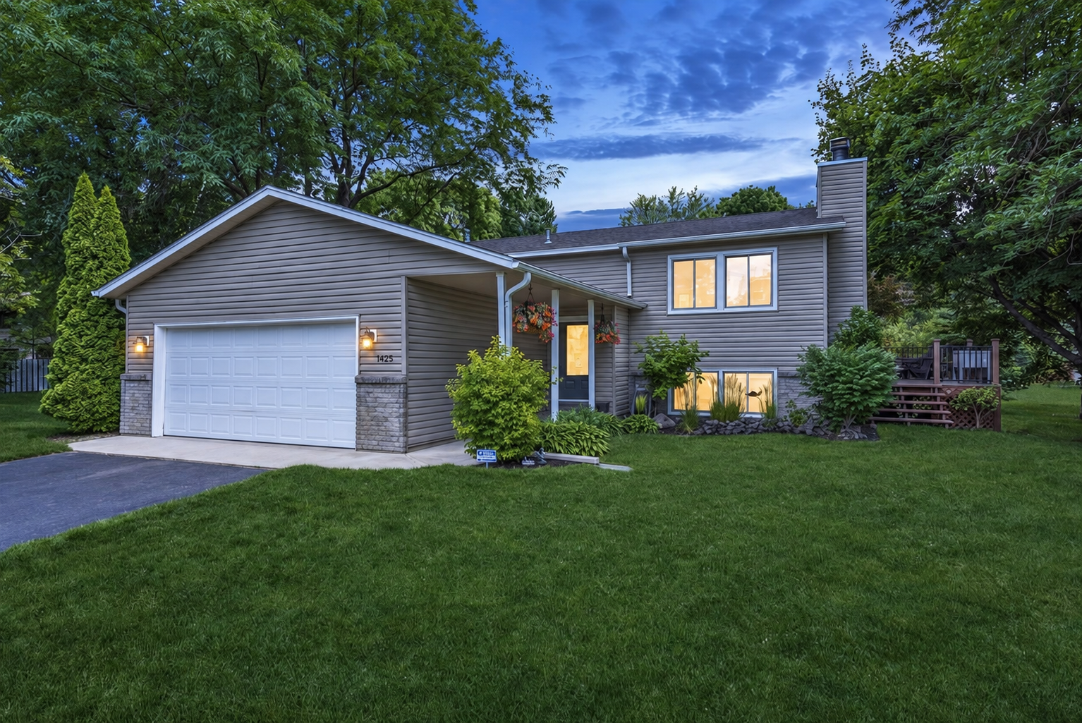 View of Residential at 1425 Meadow Court, Chaska MN 55318, Chaska (3 of 32) - Mike Wilen | Minnesota Team Real Estate