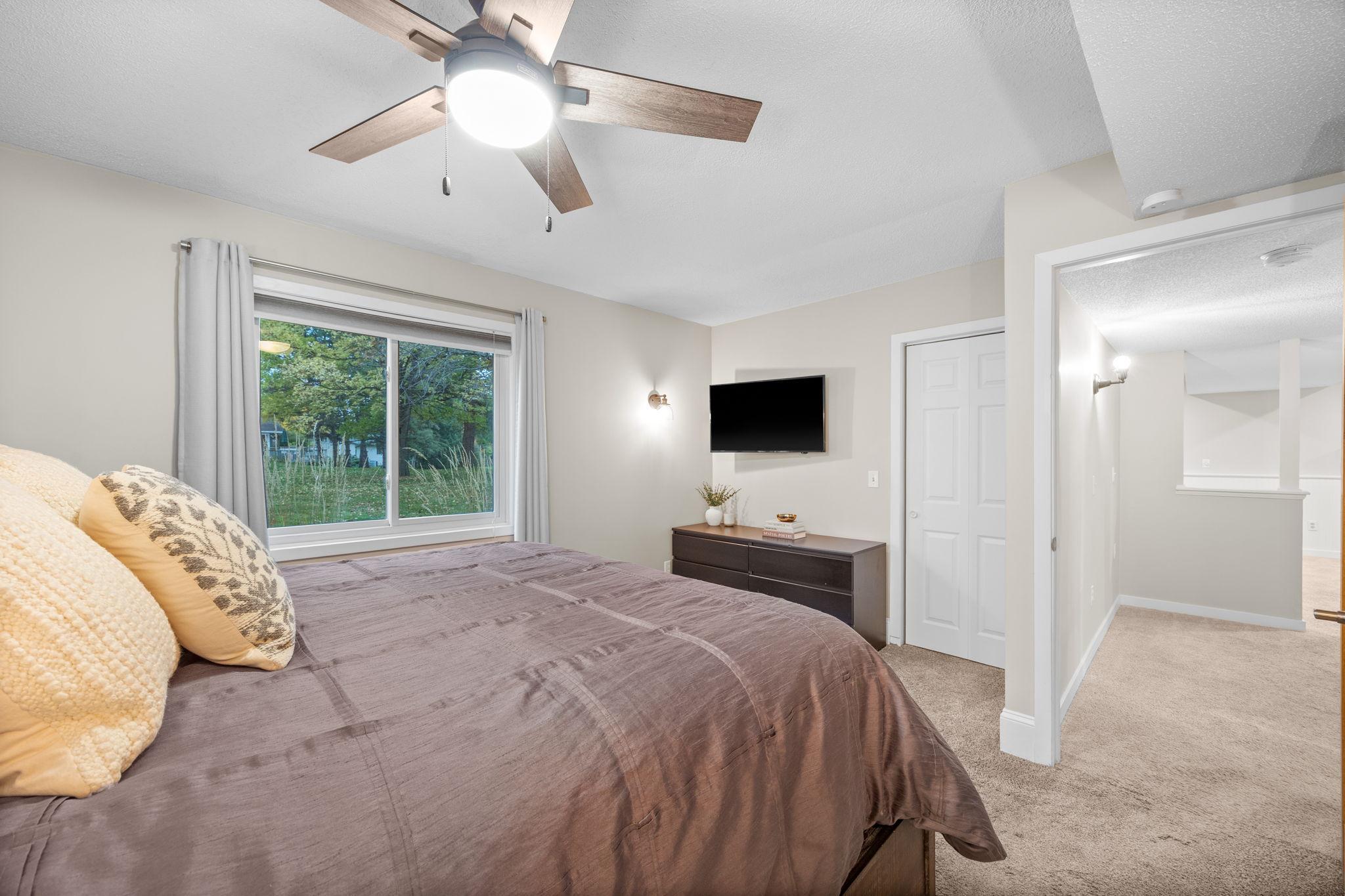 View of Residential at 1425 Meadow Court, Chaska MN 55318, Chaska (23 of 32) - Mike Wilen | Minnesota Team Real Estate