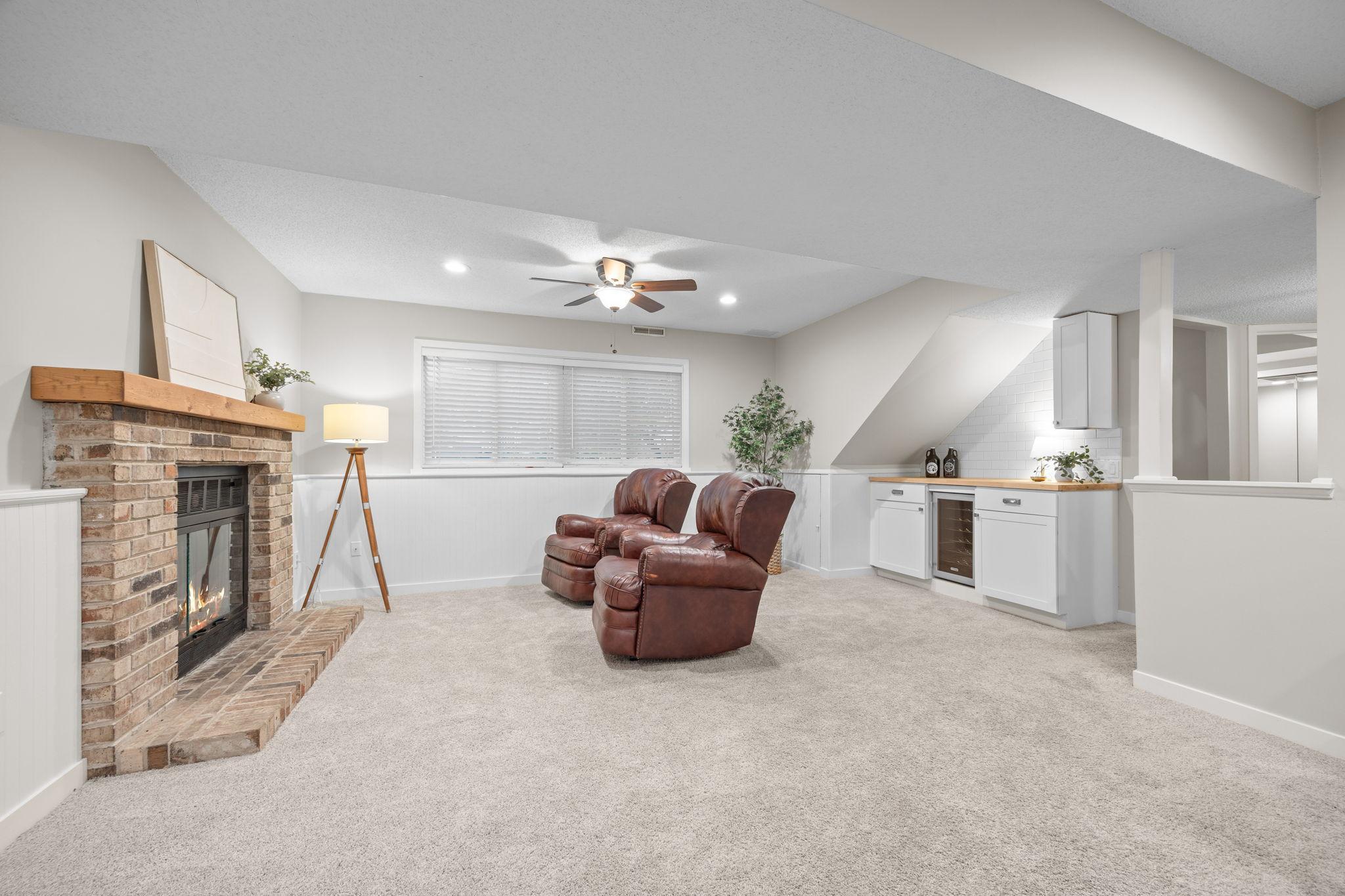 View of Residential at 1425 Meadow Court, Chaska MN 55318, Chaska (18 of 32) - Mike Wilen | Minnesota Team Real Estate