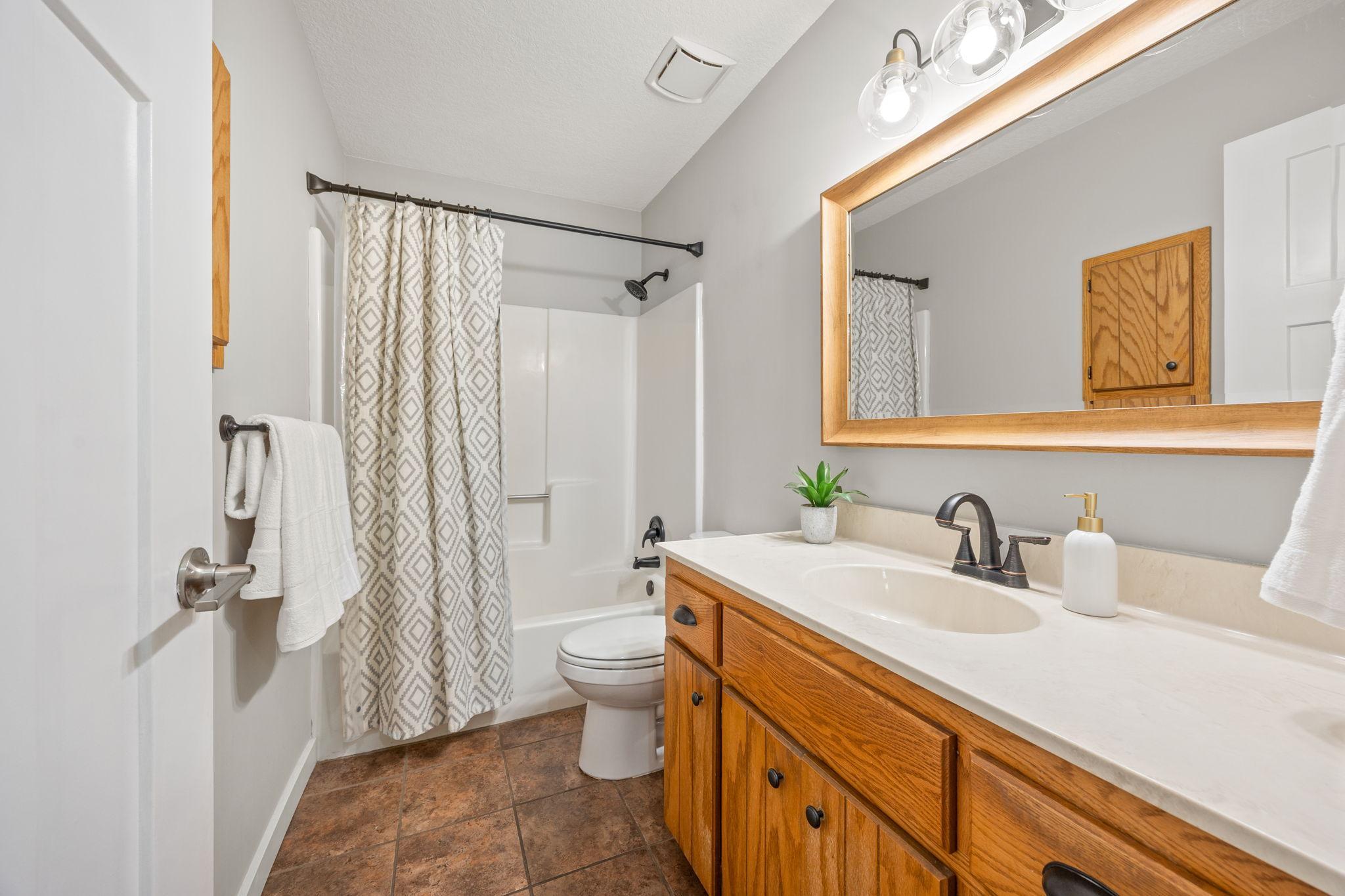 View of Residential at 1425 Meadow Court, Chaska MN 55318, Chaska (12 of 32) - Mike Wilen | Minnesota Team Real Estate