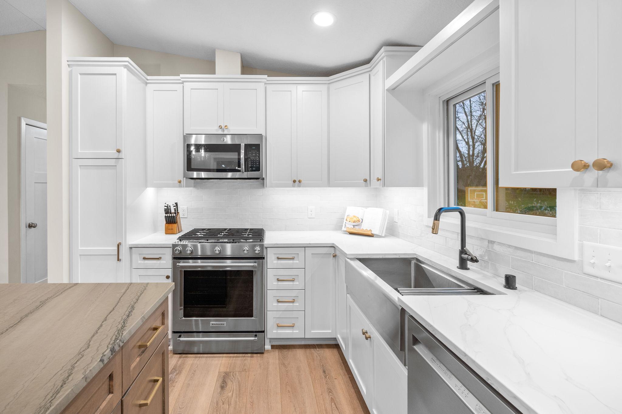 View of Residential at 1425 Meadow Court, Chaska MN 55318, Chaska (11 of 32) - Mike Wilen | Minnesota Team Real Estate