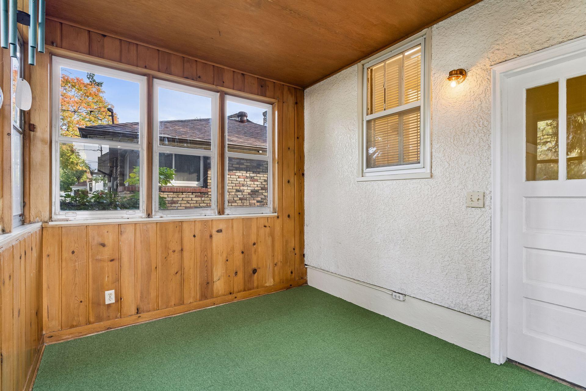 View of Residential at 3150 Mckinley Street, Minneapolis MN 55418, Minneapolis (19 of 24) - Mike Wilen | Minnesota Team Real Estate