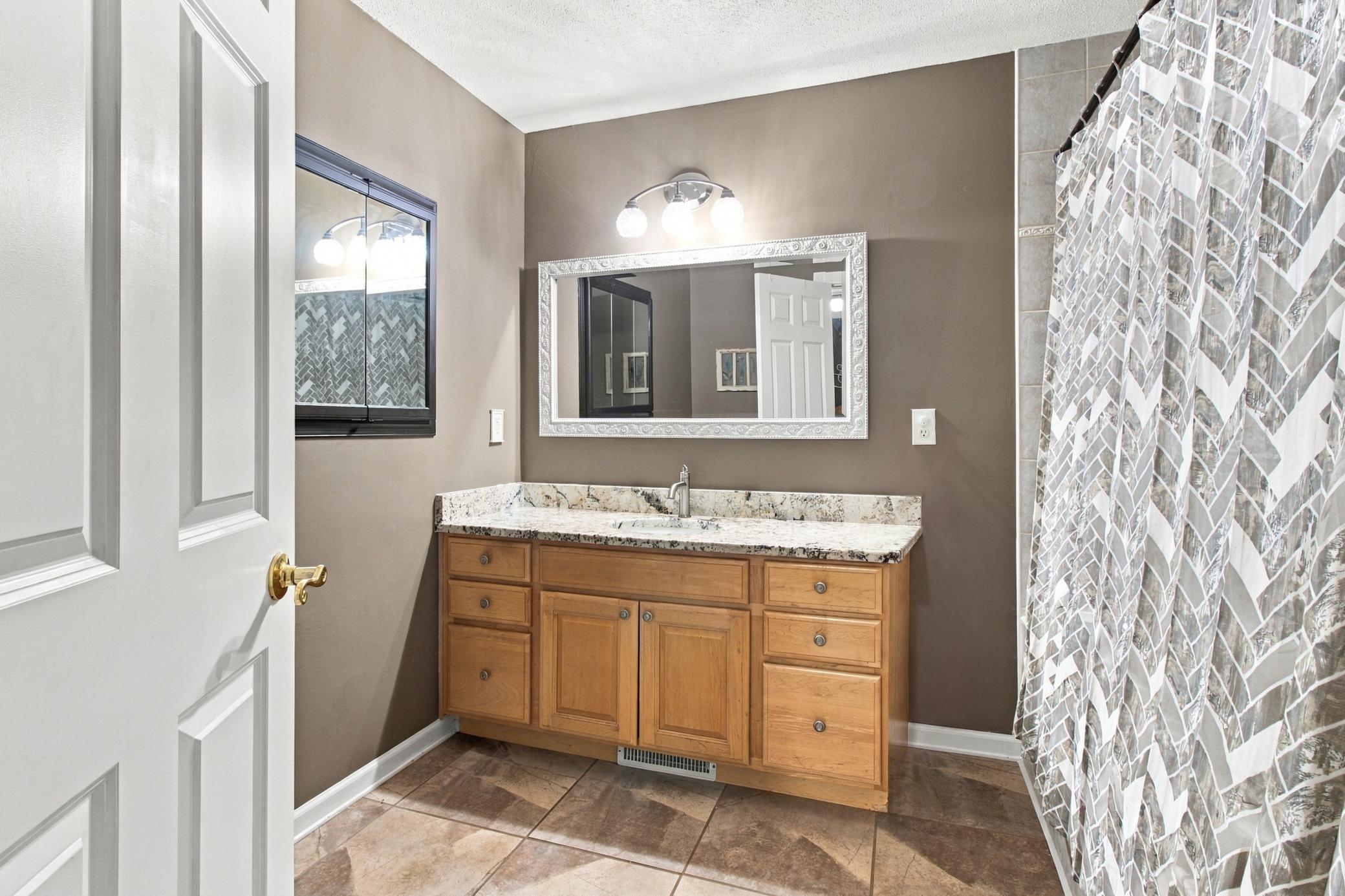 View of Residential at 11541 Poppy Street, Coon Rapids MN 55433, Coon Rapids (19 of 39) - Mike Wilen | Minnesota Team Real Estate