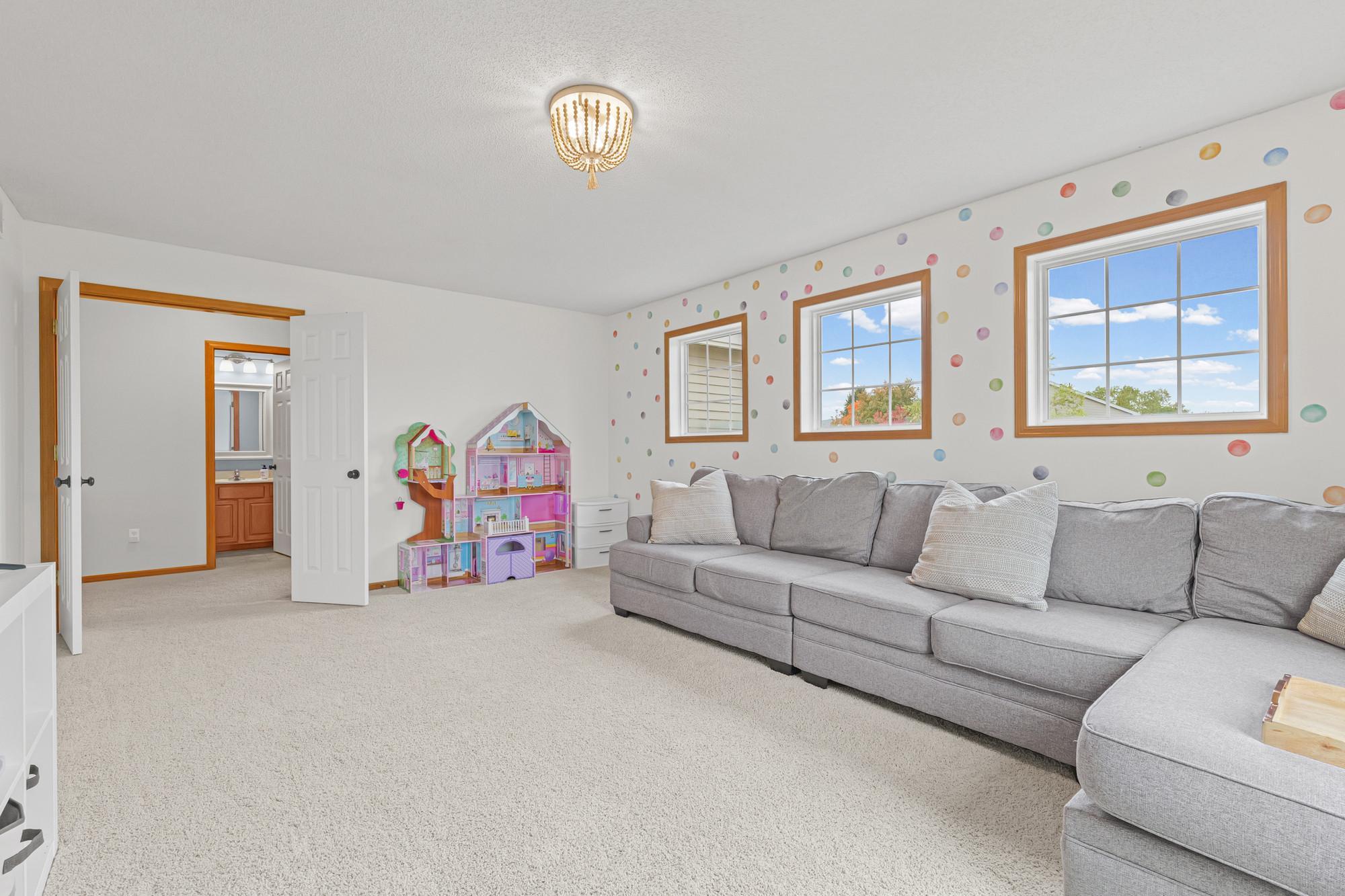 View of Residential at 17819 68th Avenue, Maple Grove MN 55311, Maple Grove (33 of 64) - Mike Wilen | Minnesota Team Real Estate