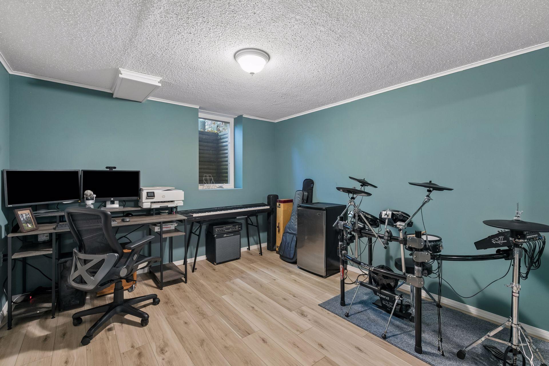 View of Residential at 52 Birnamwood Drive, Burnsville MN 55337, Burnsville (16 of 33) - Mike Wilen | Minnesota Team Real Estate
