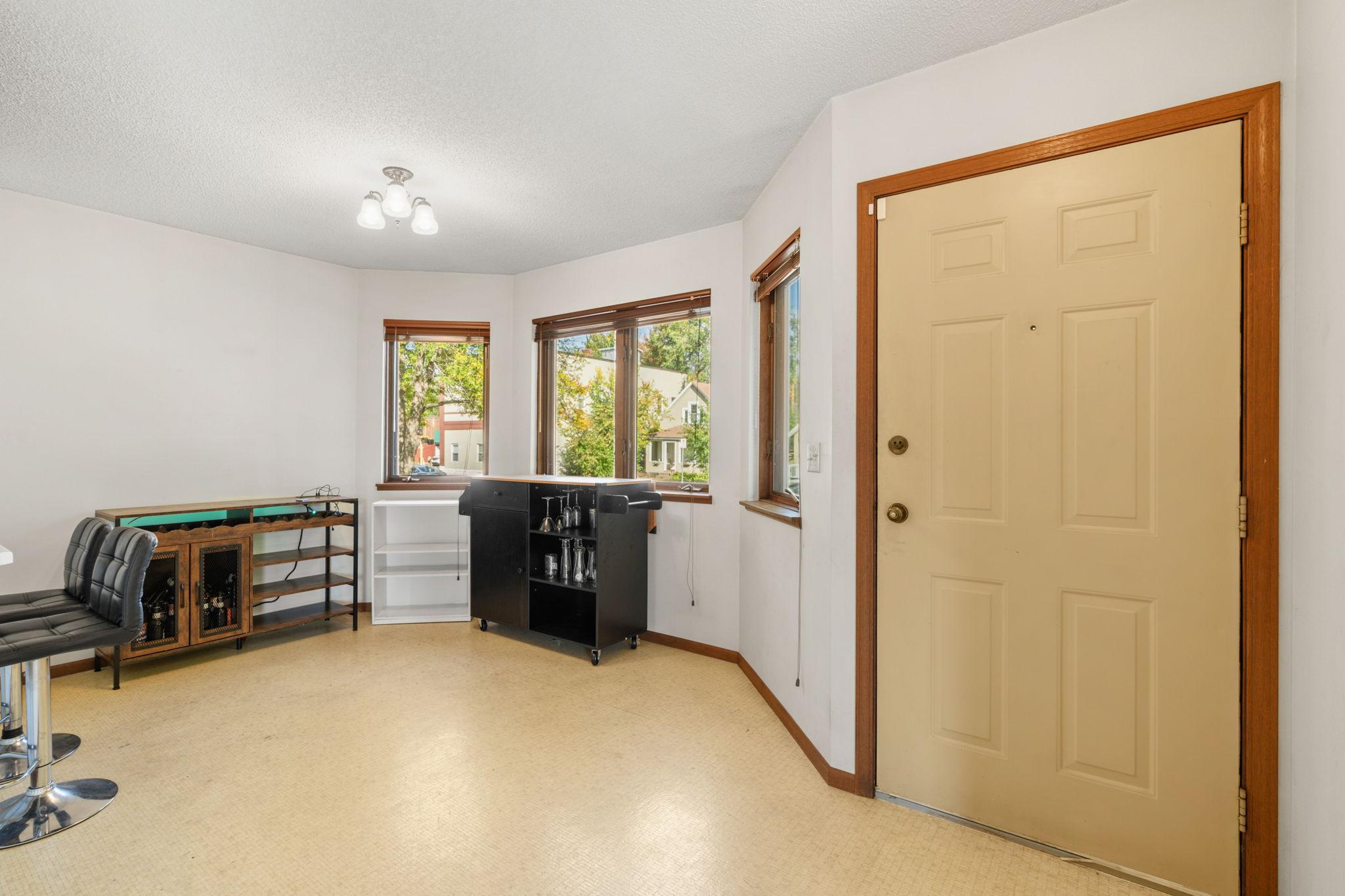 View of Residential at 3514 4th Avenue, Minneapolis MN 55408, Minneapolis (10 of 41) - Mike Wilen | Minnesota Team Real Estate
