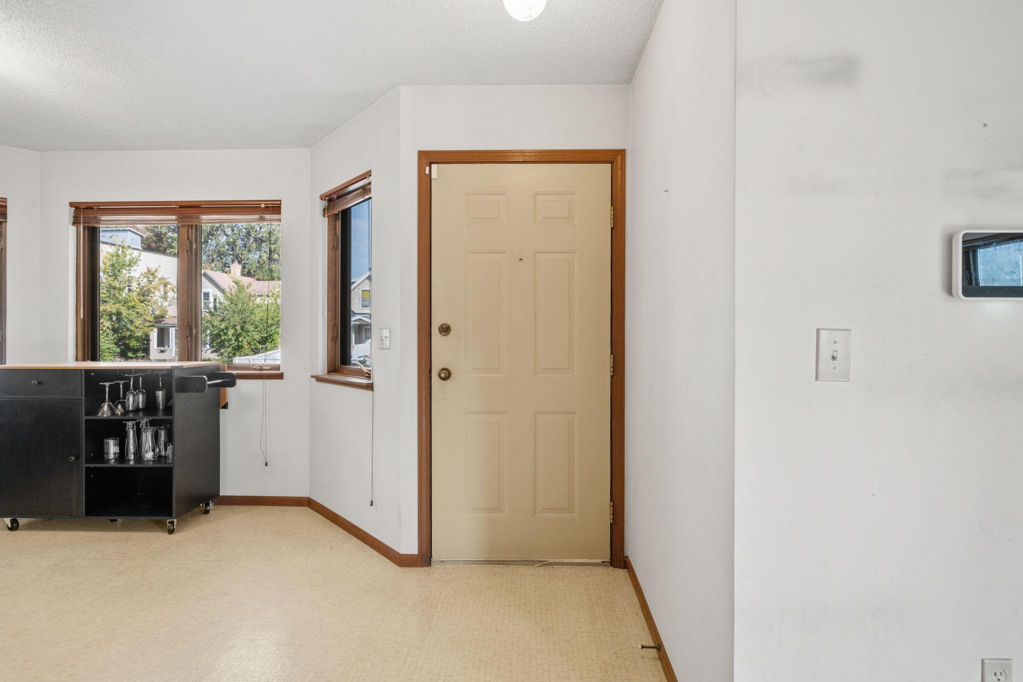 View of Residential at 3514 4th Avenue, Minneapolis MN 55408, Minneapolis (4 of 41) - Mike Wilen | Minnesota Team Real Estate