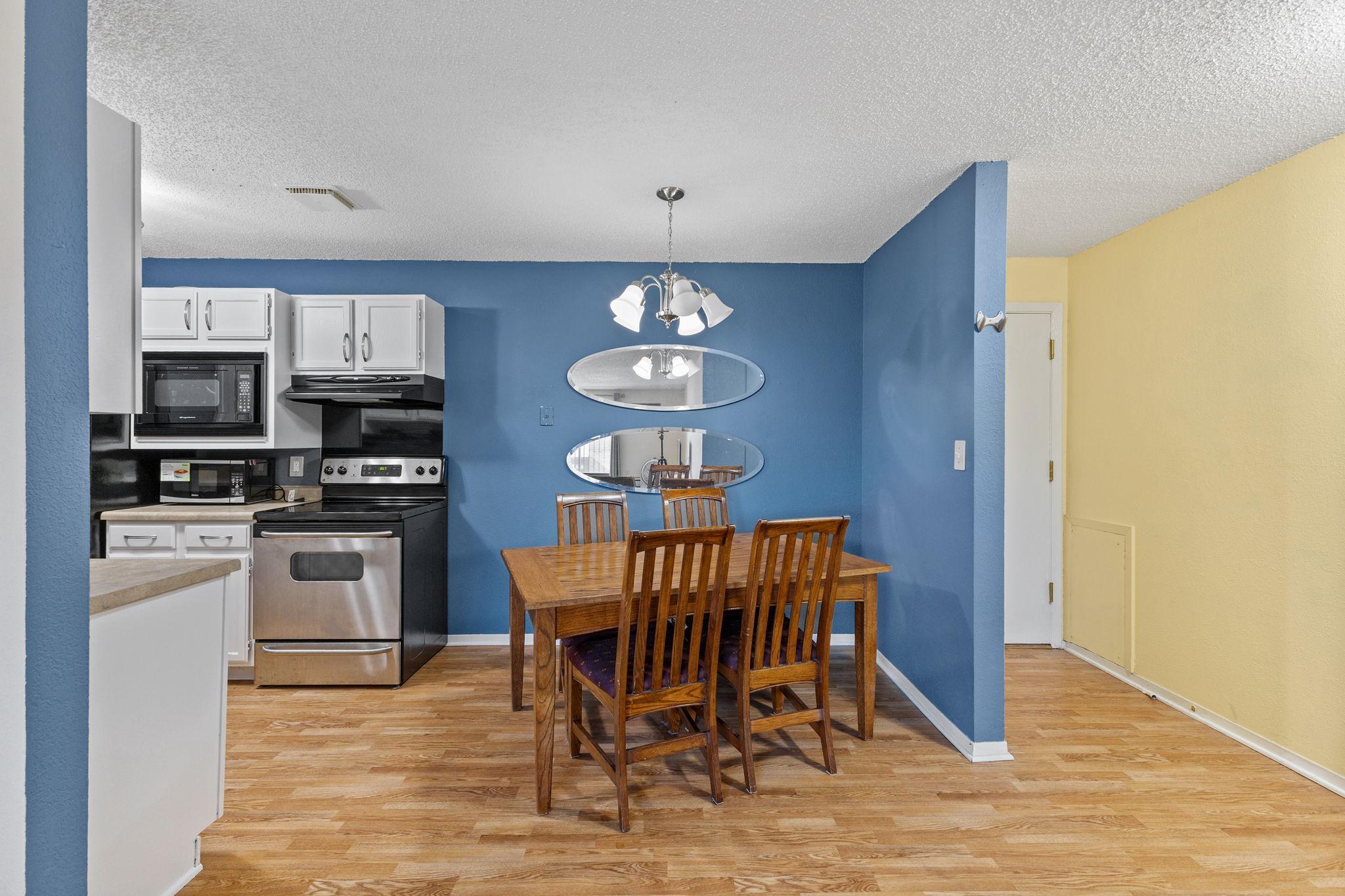 View of Residential at 4 Pine Tree Drive #314, Arden Hills MN 55112, Arden Hills (6 of 21) - Mike Wilen | Minnesota Team Real Estate