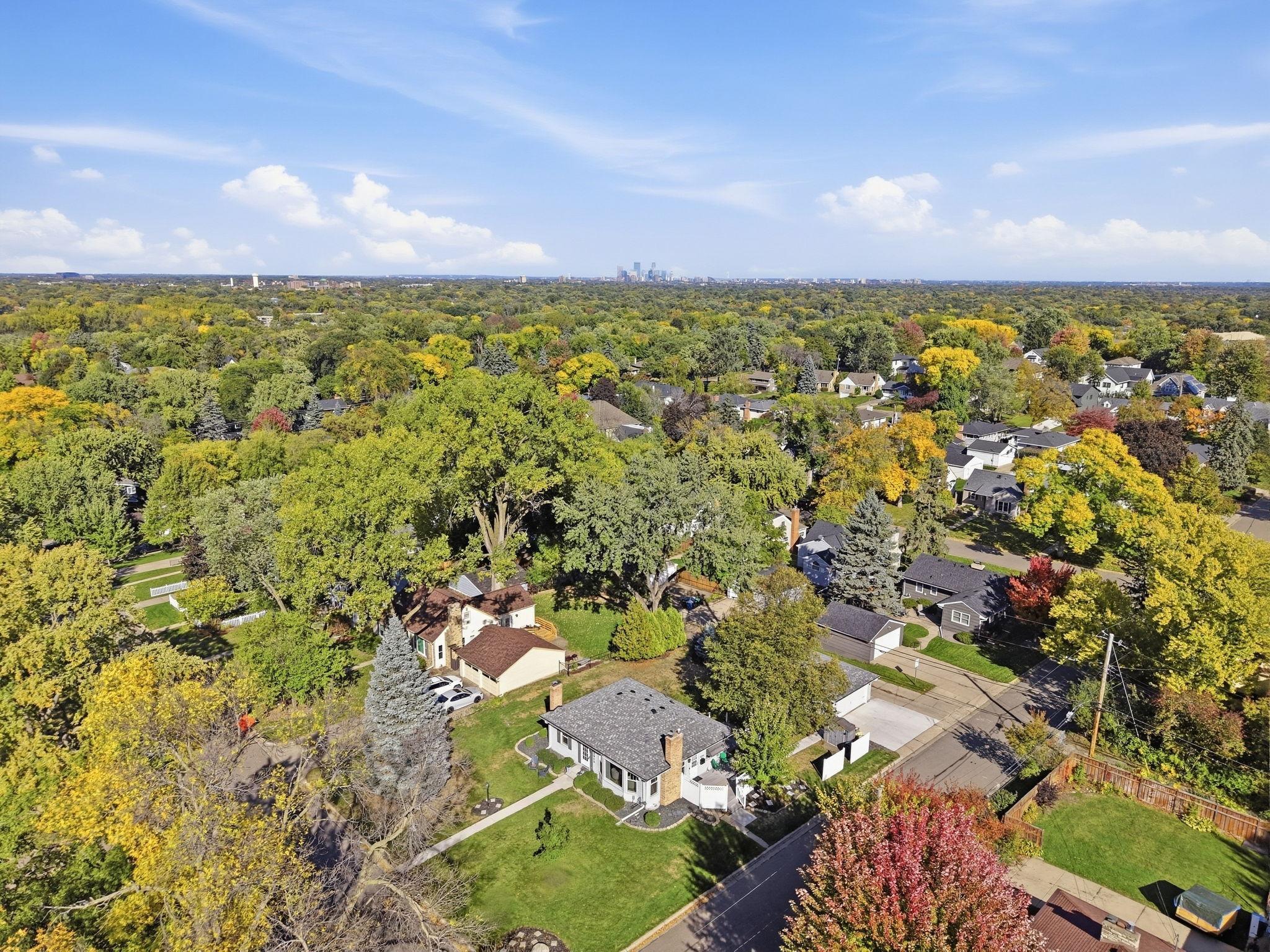 View of Residential at 5045 Oxford Avenue, Edina MN 55436, Edina (64 of 71) - Mike Wilen | Minnesota Team Real Estate