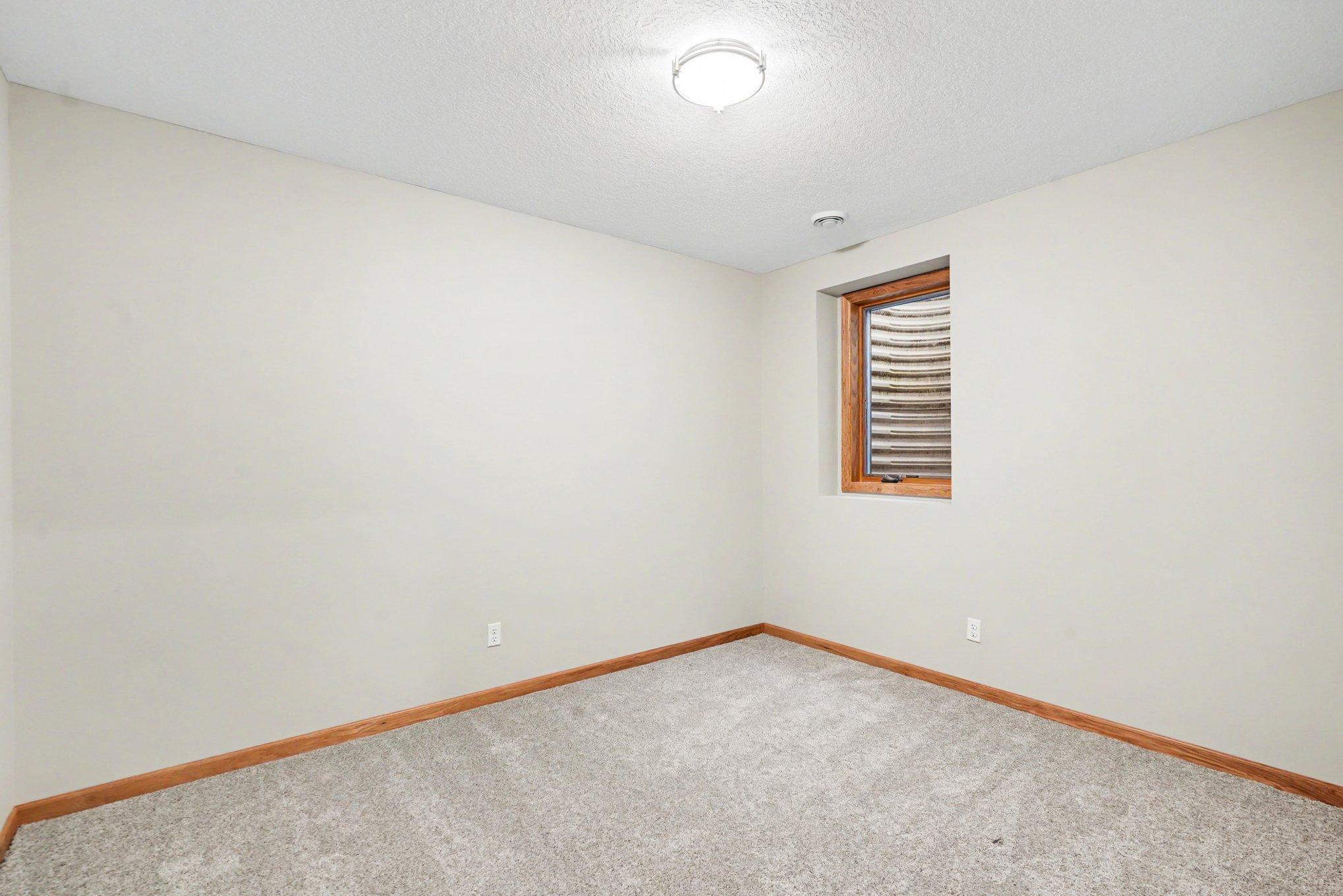 View of Residential at 11040 Dahlia Street, Coon Rapids MN 55433, Coon Rapids (32 of 38) - Mike Wilen | Minnesota Team Real Estate