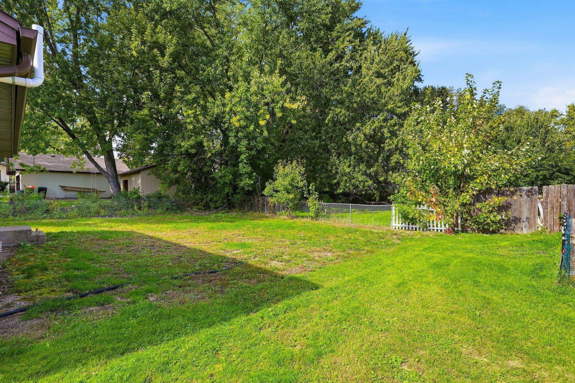 View of Residential at 2657 5th Street, Maplewood MN 55119, Maplewood (6 of 28) - Mike Wilen | Minnesota Team Real Estate