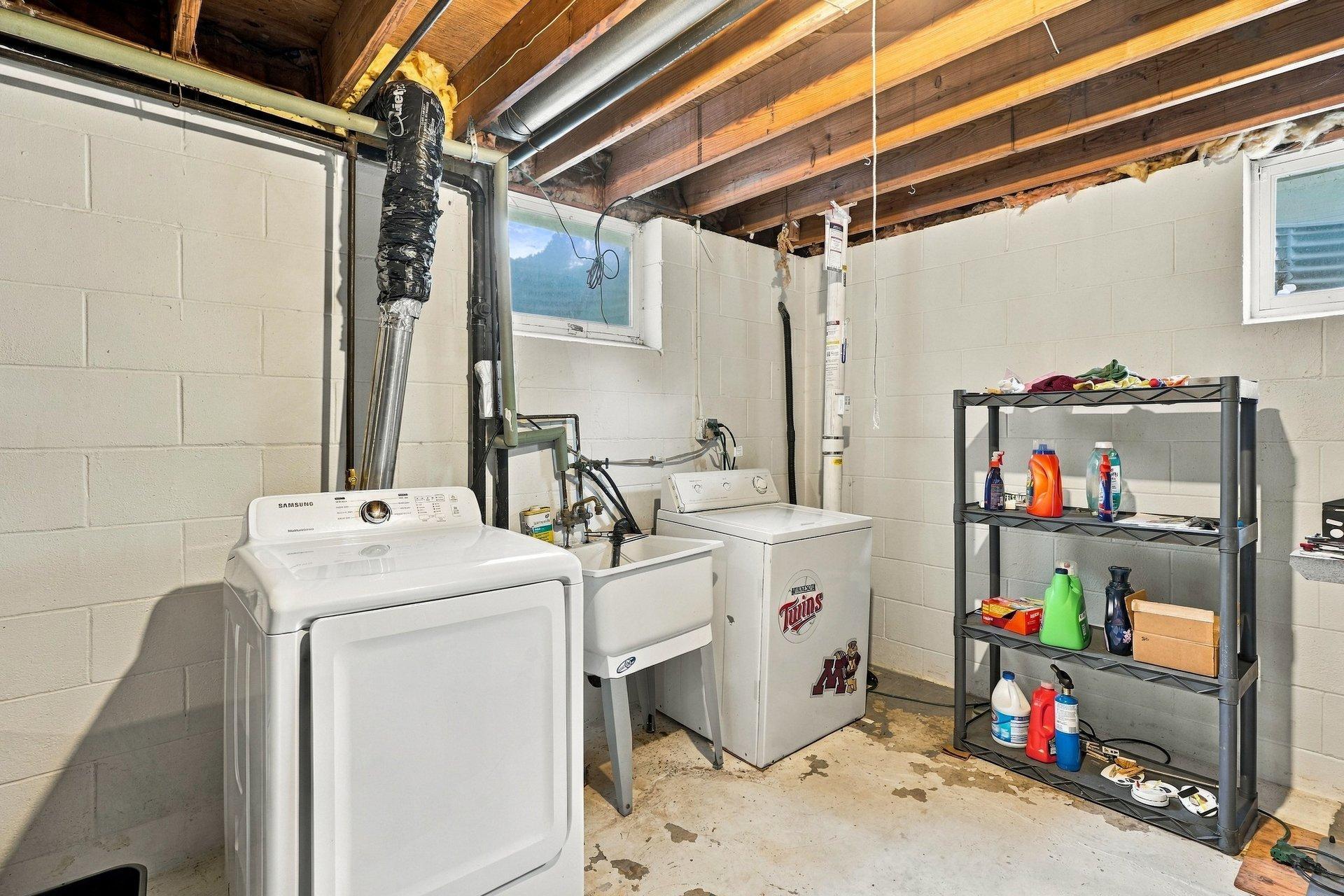 View of Residential at 2657 5th Street, Maplewood MN 55119, Maplewood (24 of 28) - Mike Wilen | Minnesota Team Real Estate