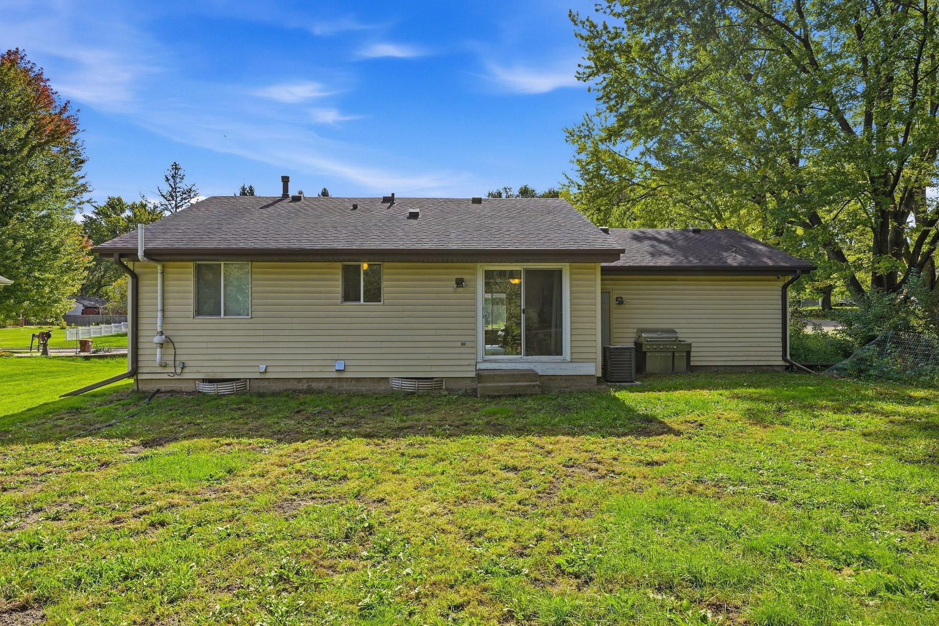 View of Residential at 2657 5th Street, Maplewood MN 55119, Maplewood (4 of 28) - Mike Wilen | Minnesota Team Real Estate
