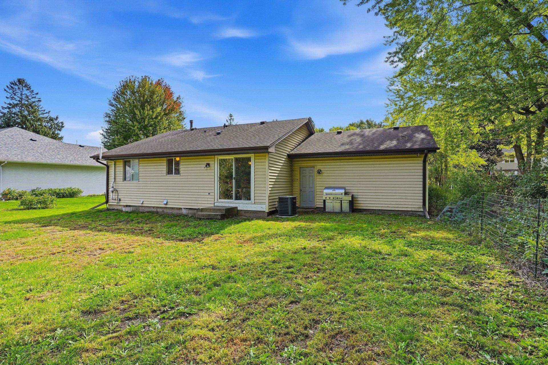 View of Residential at 2657 5th Street, Maplewood MN 55119, Maplewood (3 of 28) - Mike Wilen | Minnesota Team Real Estate