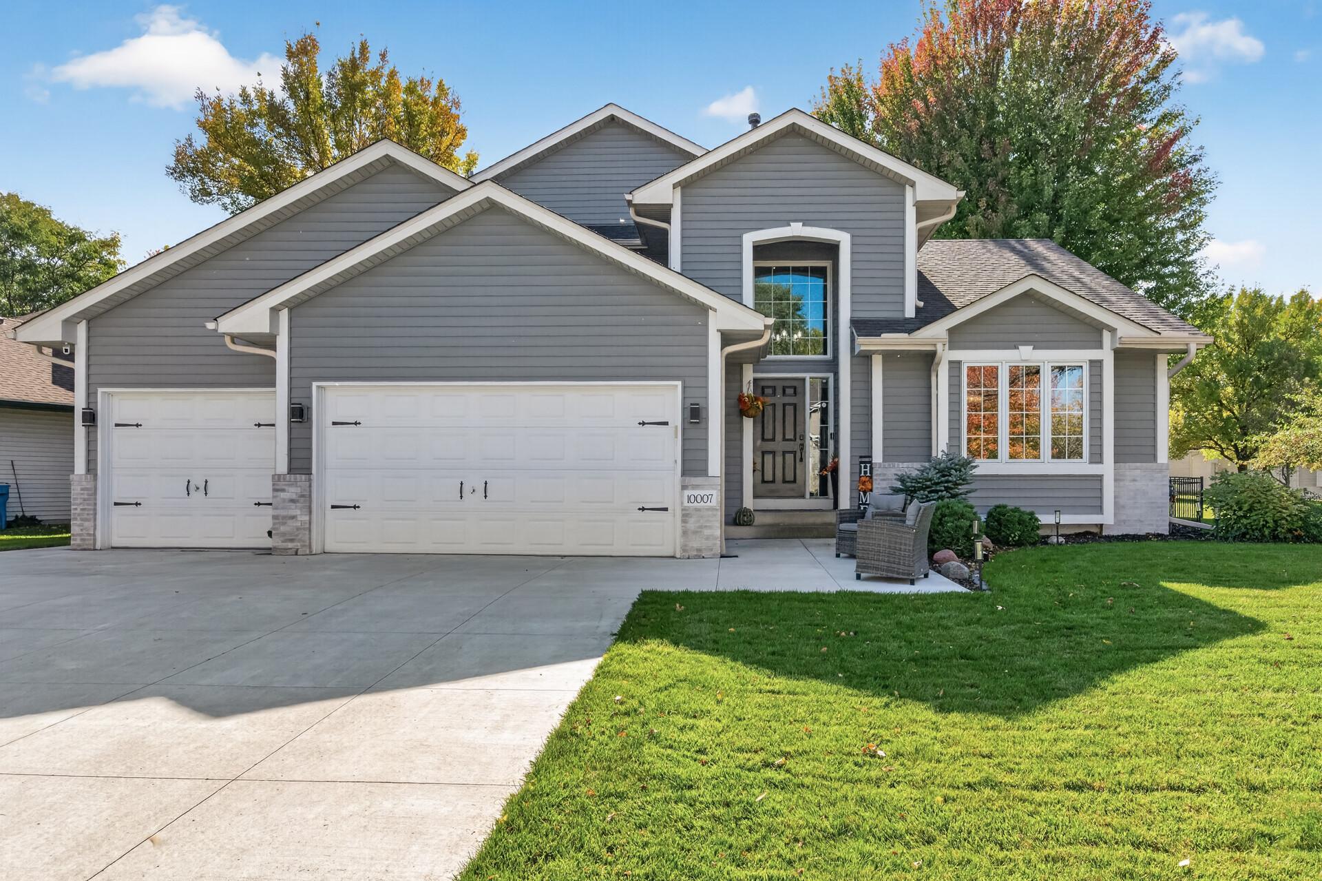 View of Single Family at 10007 Hidden Oaks Lane, Champlin - Mike Wilen | Minnesota Team Real Estate