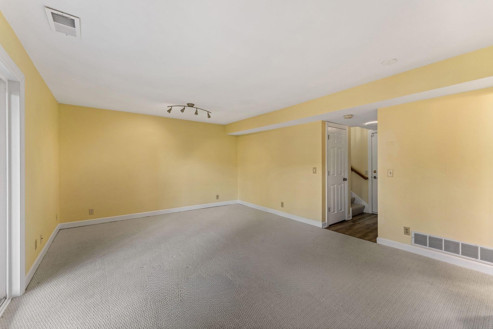 View of Residential at 12500 Parkwood Drive, Burnsville MN 55337, Burnsville (21 of 22) - Mike Wilen | Minnesota Team Real Estate