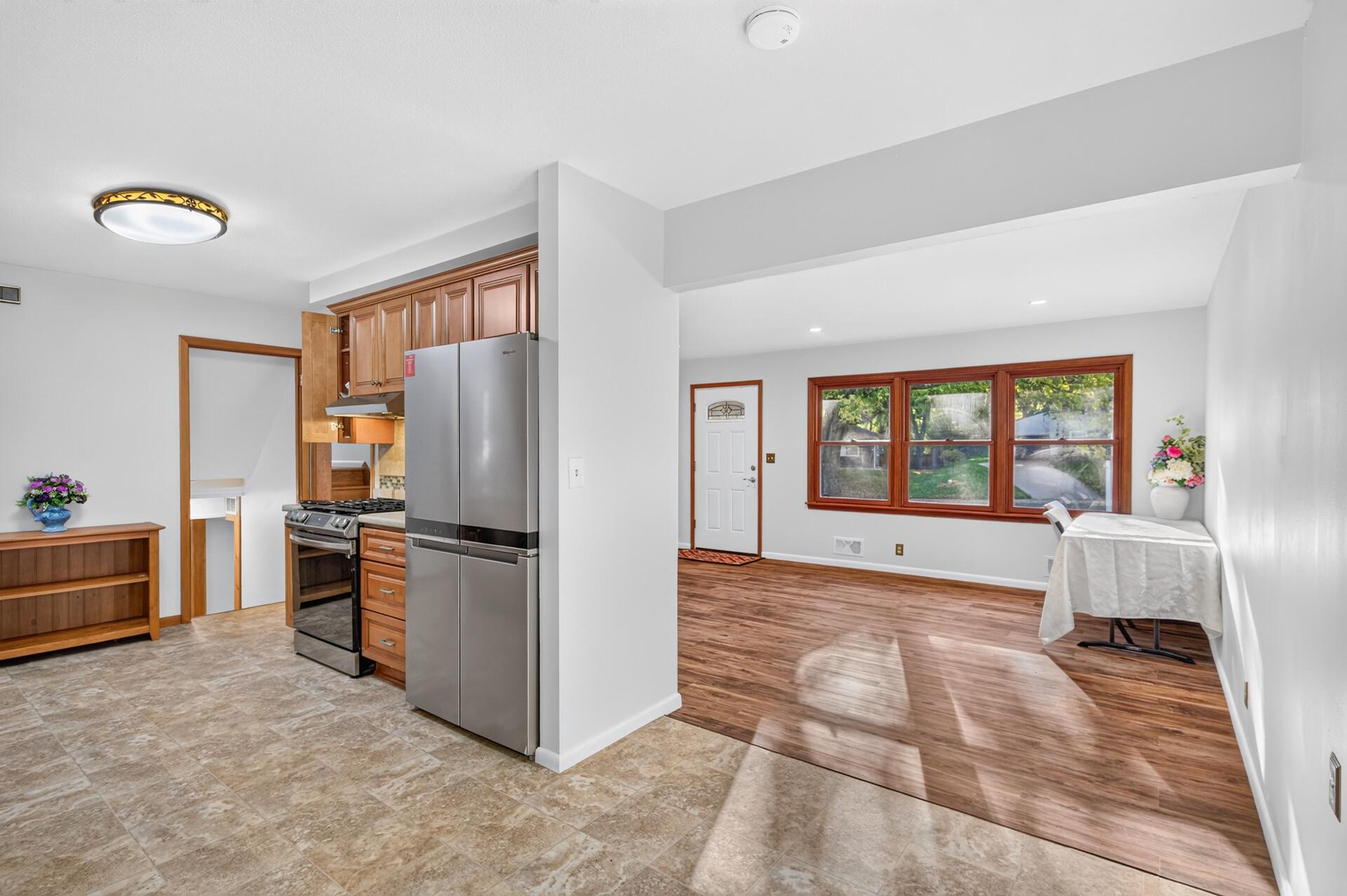 View of Residential at 11340 Harrison Road, Bloomington MN 55437, Bloomington (27 of 51) - Mike Wilen | Minnesota Team Real Estate