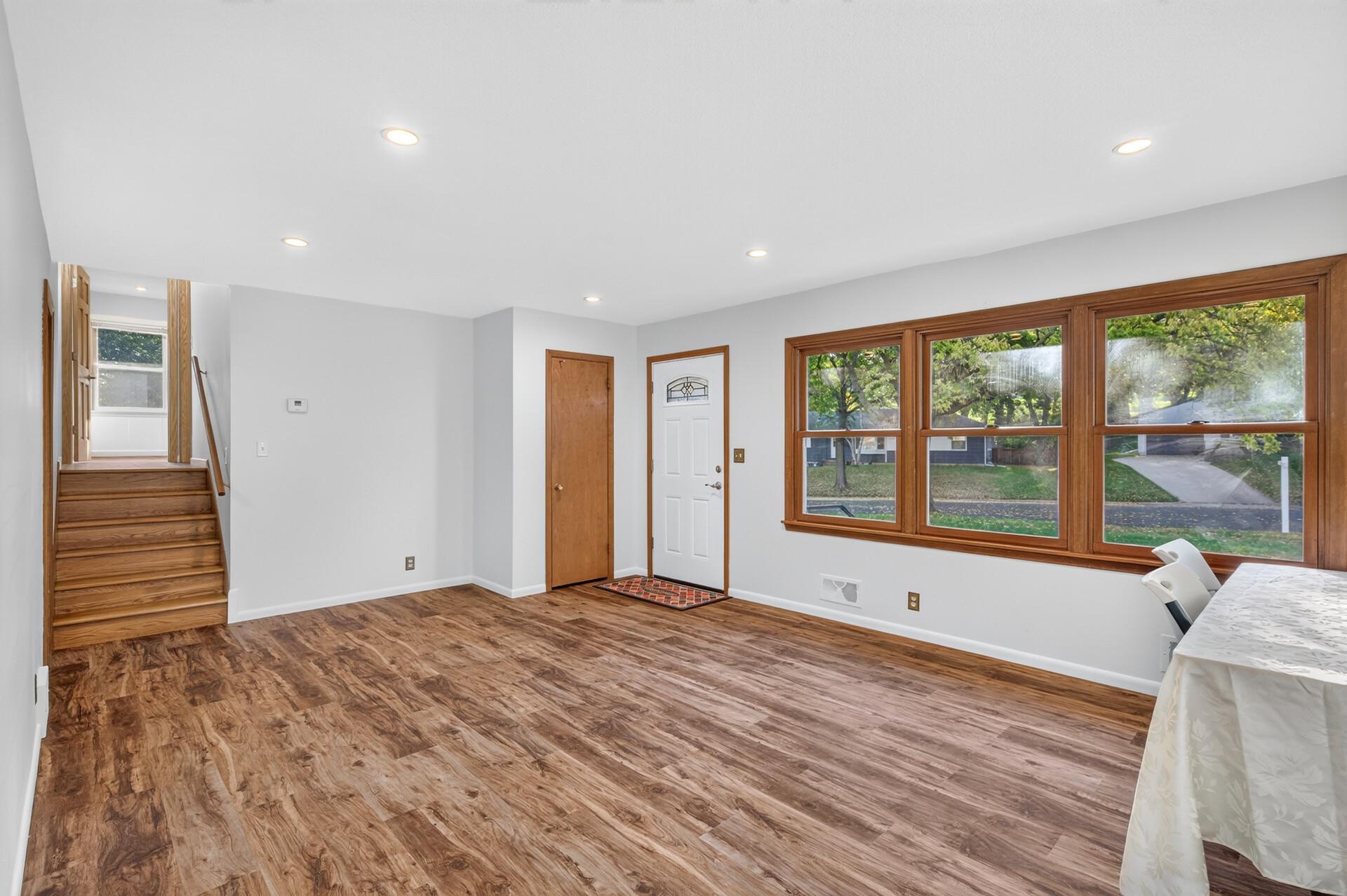 View of Residential at 11340 Harrison Road, Bloomington MN 55437, Bloomington (15 of 51) - Mike Wilen | Minnesota Team Real Estate