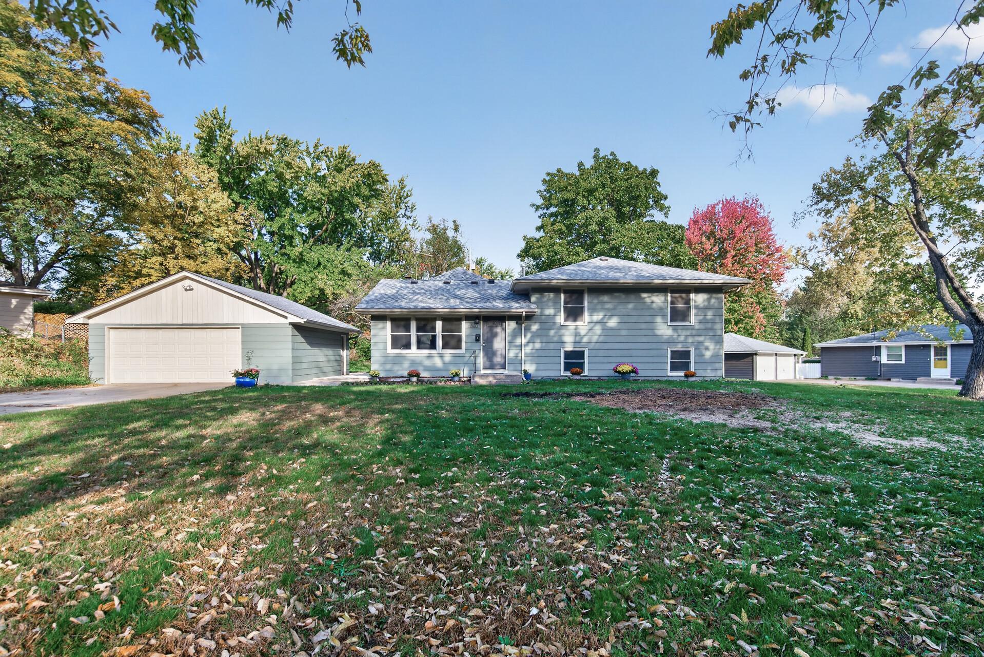 View of Residential at 11340 Harrison Road, Bloomington MN 55437, Bloomington (5 of 51) - Mike Wilen | Minnesota Team Real Estate