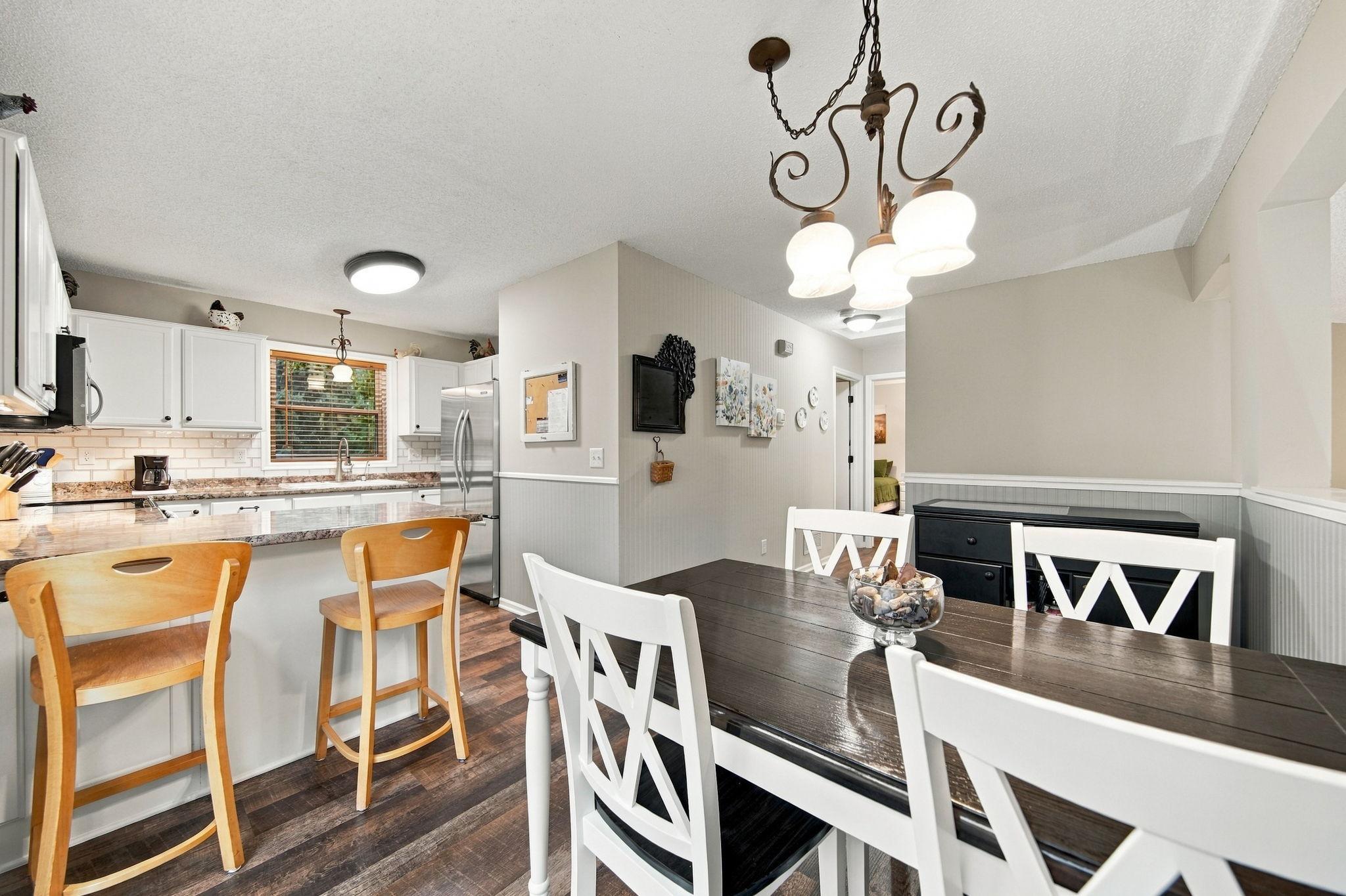View of Residential at 5386 Heath Avenue, Oakdale MN 55128, Oakdale (11 of 40) - Mike Wilen | Minnesota Team Real Estate