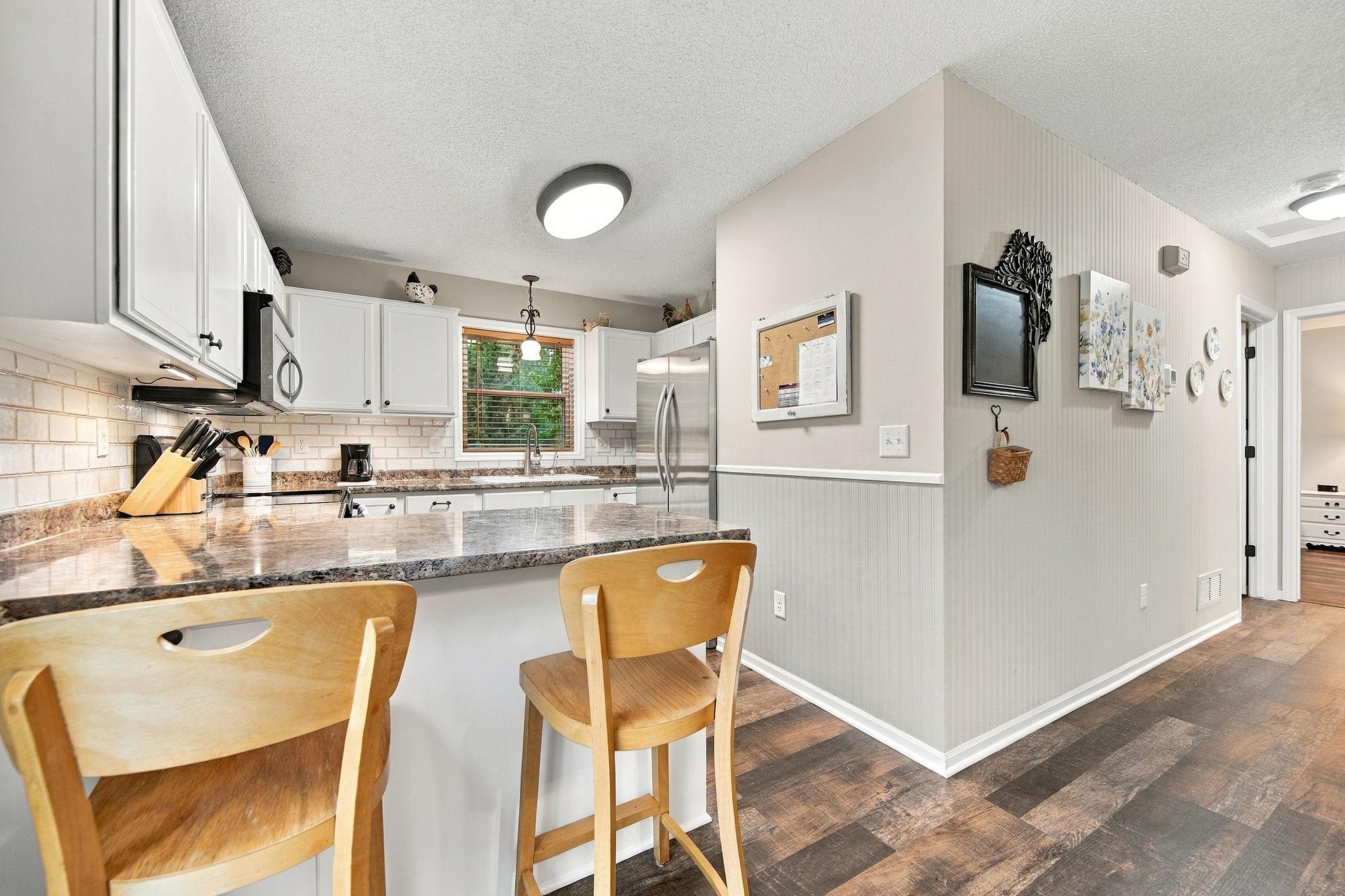 View of Residential at 5386 Heath Avenue, Oakdale MN 55128, Oakdale (7 of 40) - Mike Wilen | Minnesota Team Real Estate