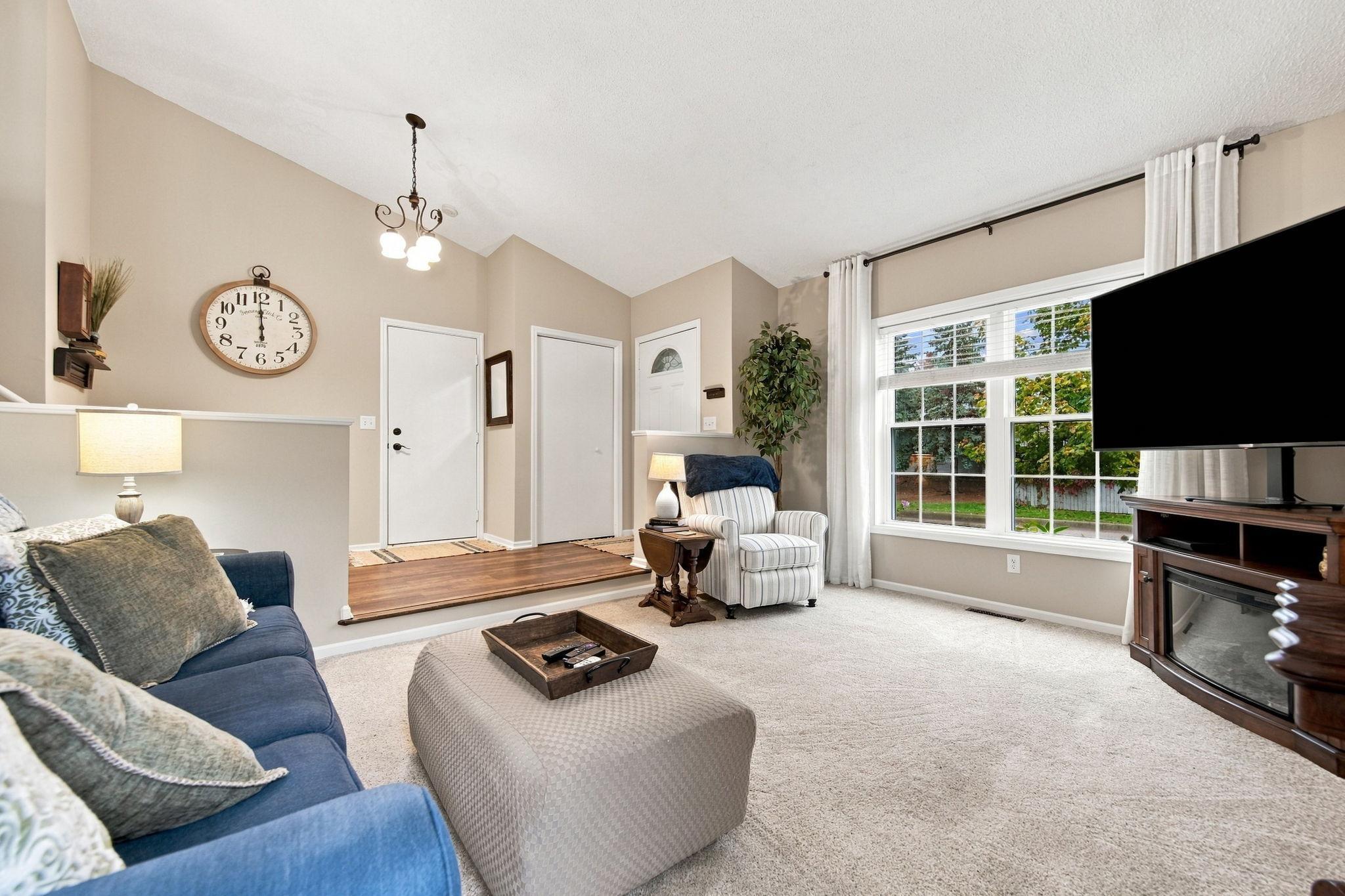View of Residential at 5386 Heath Avenue, Oakdale MN 55128, Oakdale (17 of 40) - Mike Wilen | Minnesota Team Real Estate