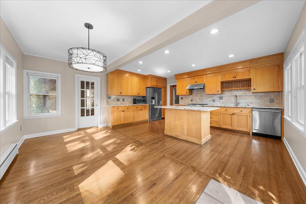 View of Residential at 2717 France Avenue, Minneapolis MN 55416, Minneapolis (26 of 57) - Mike Wilen | Minnesota Team Real Estate