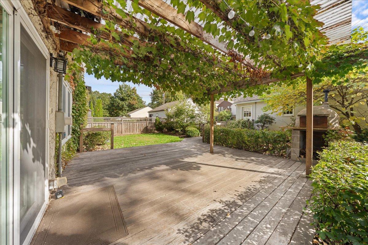 View of Residential at 2717 France Avenue, Minneapolis MN 55416, Minneapolis (50 of 57) - Mike Wilen | Minnesota Team Real Estate