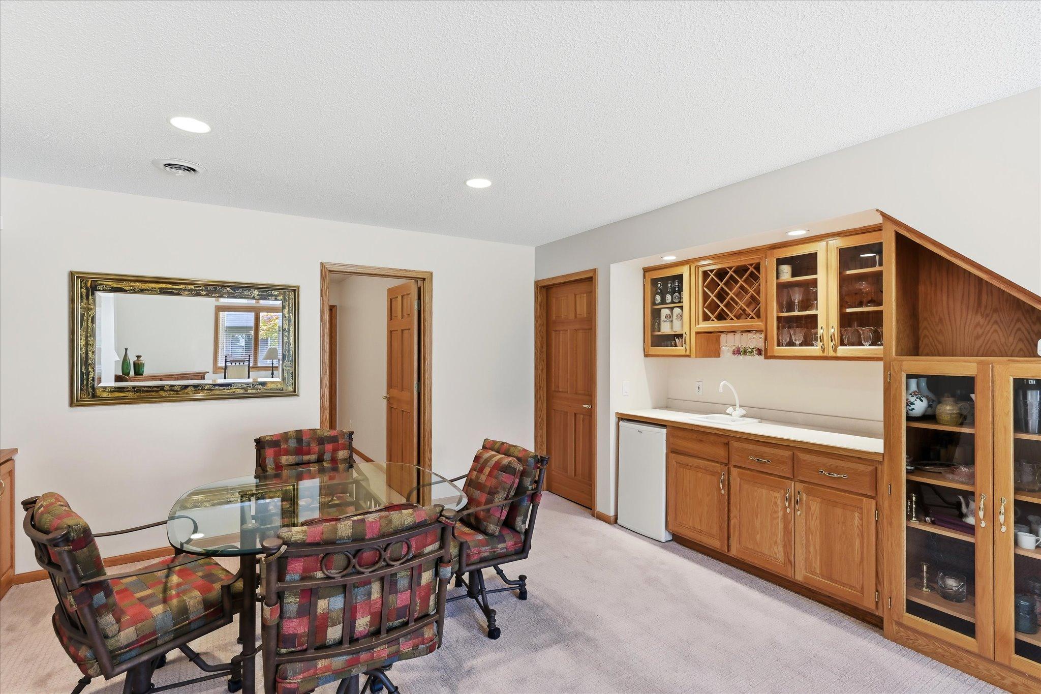 View of Residential at 1013 Hesli Hill Court, Shoreview MN 55126, Shoreview (29 of 40) - Mike Wilen | Minnesota Team Real Estate
