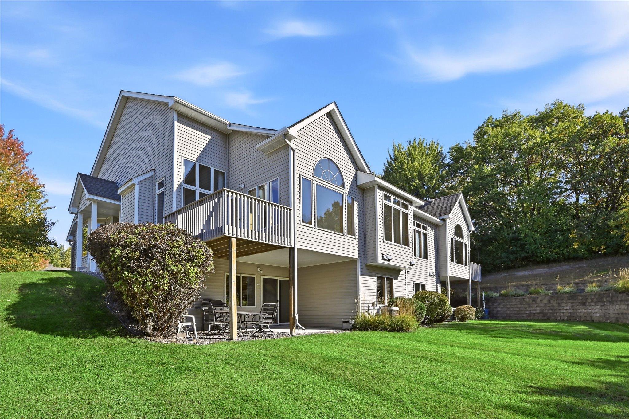 View of Residential at 1013 Hesli Hill Court, Shoreview MN 55126, Shoreview (38 of 40) - Mike Wilen | Minnesota Team Real Estate