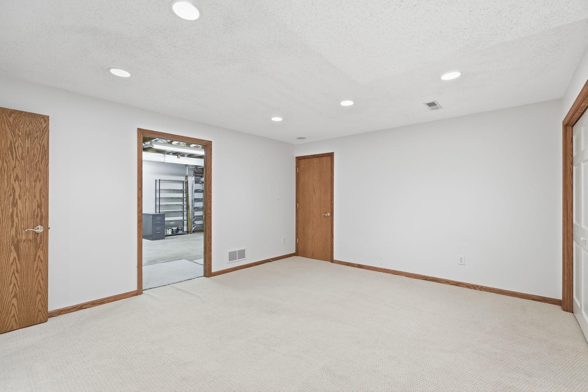 View of Residential at 5758 Willow Lane, Shoreview MN 55126, Shoreview (42 of 55) - Mike Wilen | Minnesota Team Real Estate