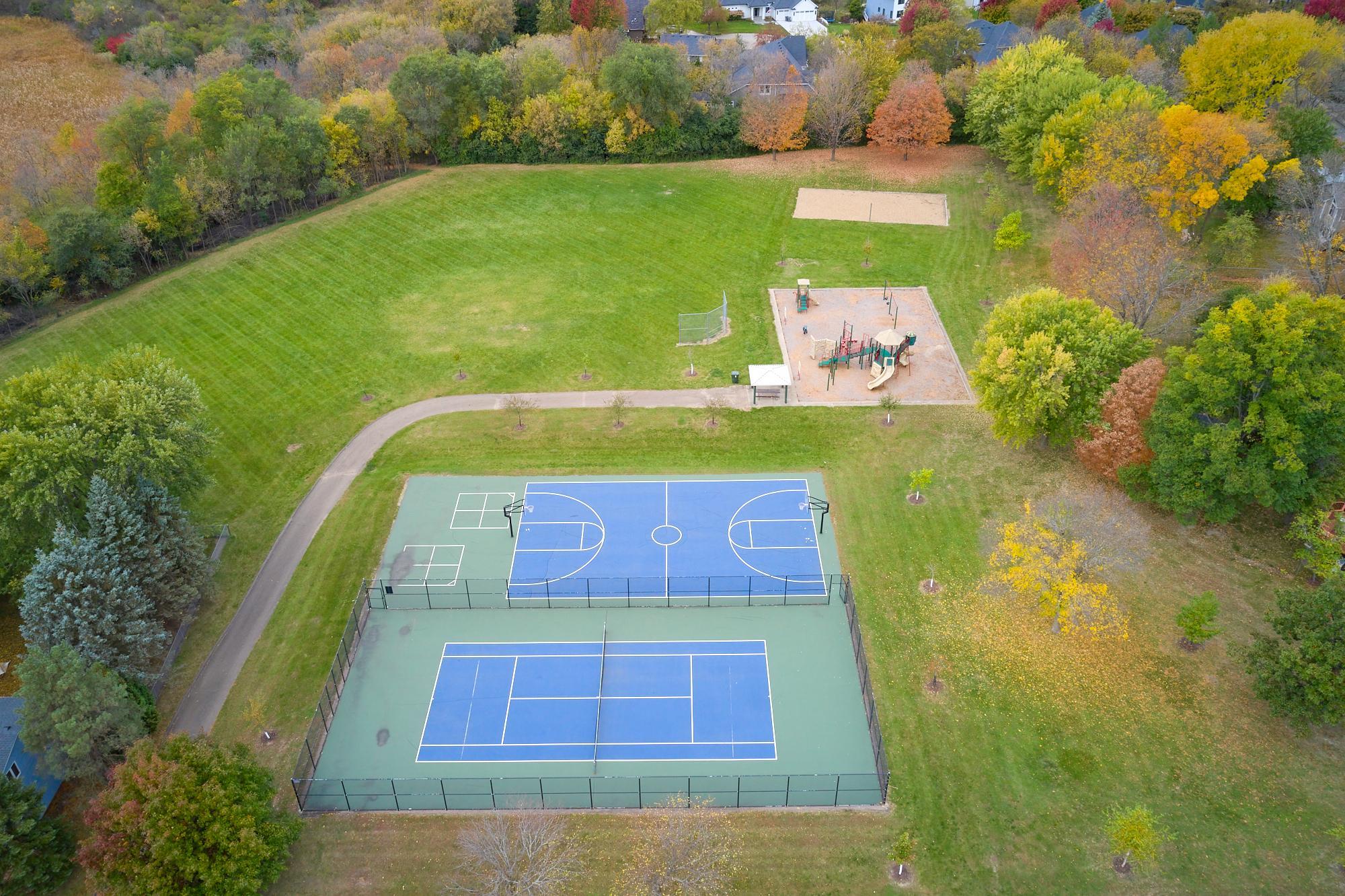 View of Residential at 6342 Whispering Oaks Drive, Eden Prairie MN 55346, Eden Prairie (41 of 47) - Mike Wilen | Minnesota Team Real Estate