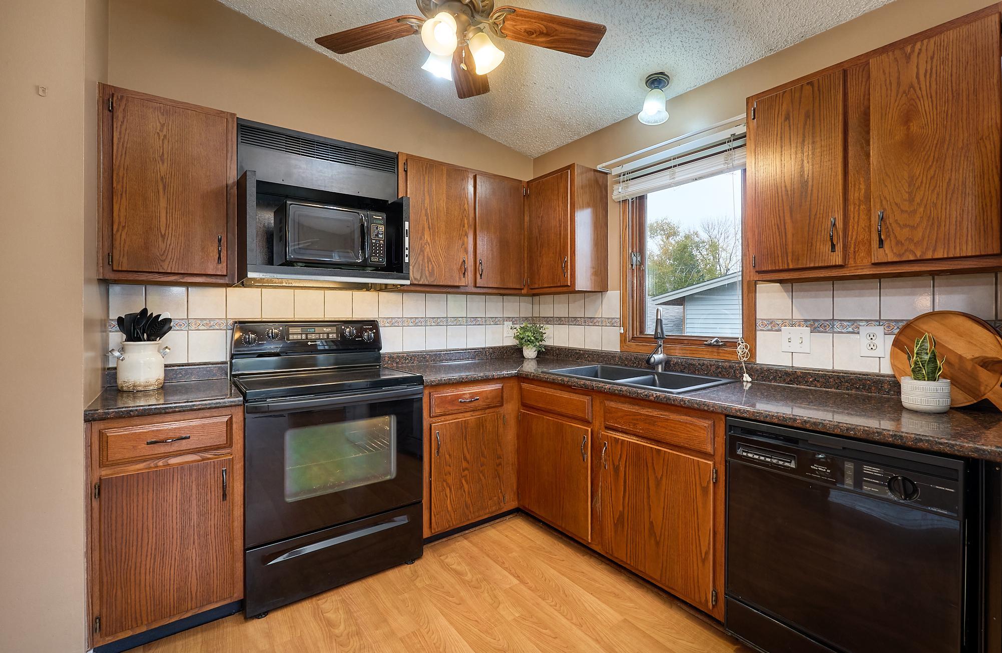 View of Residential at 6342 Whispering Oaks Drive, Eden Prairie MN 55346, Eden Prairie (12 of 47) - Mike Wilen | Minnesota Team Real Estate