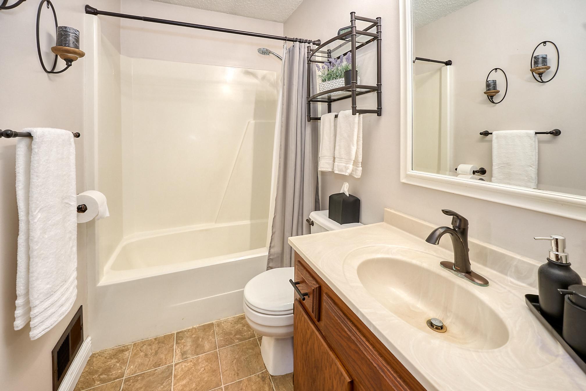 View of Residential at 6342 Whispering Oaks Drive, Eden Prairie MN 55346, Eden Prairie (21 of 47) - Mike Wilen | Minnesota Team Real Estate