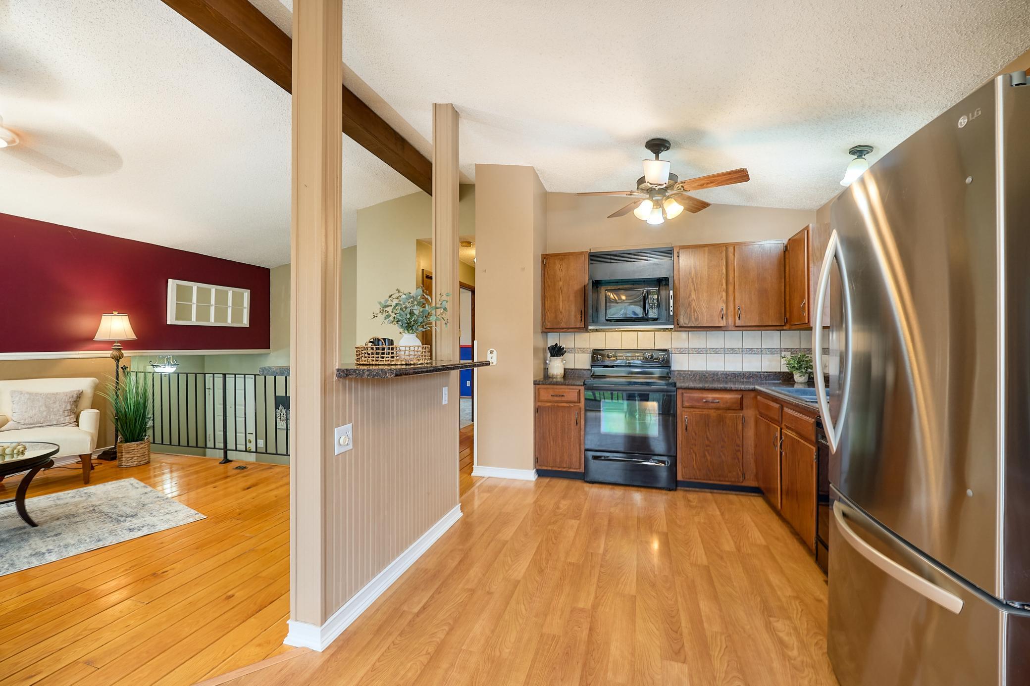 View of Residential at 6342 Whispering Oaks Drive, Eden Prairie MN 55346, Eden Prairie (9 of 47) - Mike Wilen | Minnesota Team Real Estate