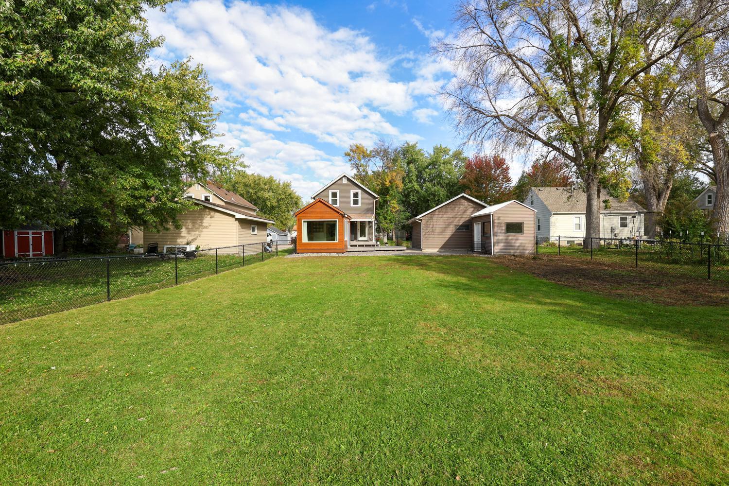 View of Residential at 412 1st Street, Chaska MN 55318, Chaska (23 of 25) - Mike Wilen | Minnesota Team Real Estate