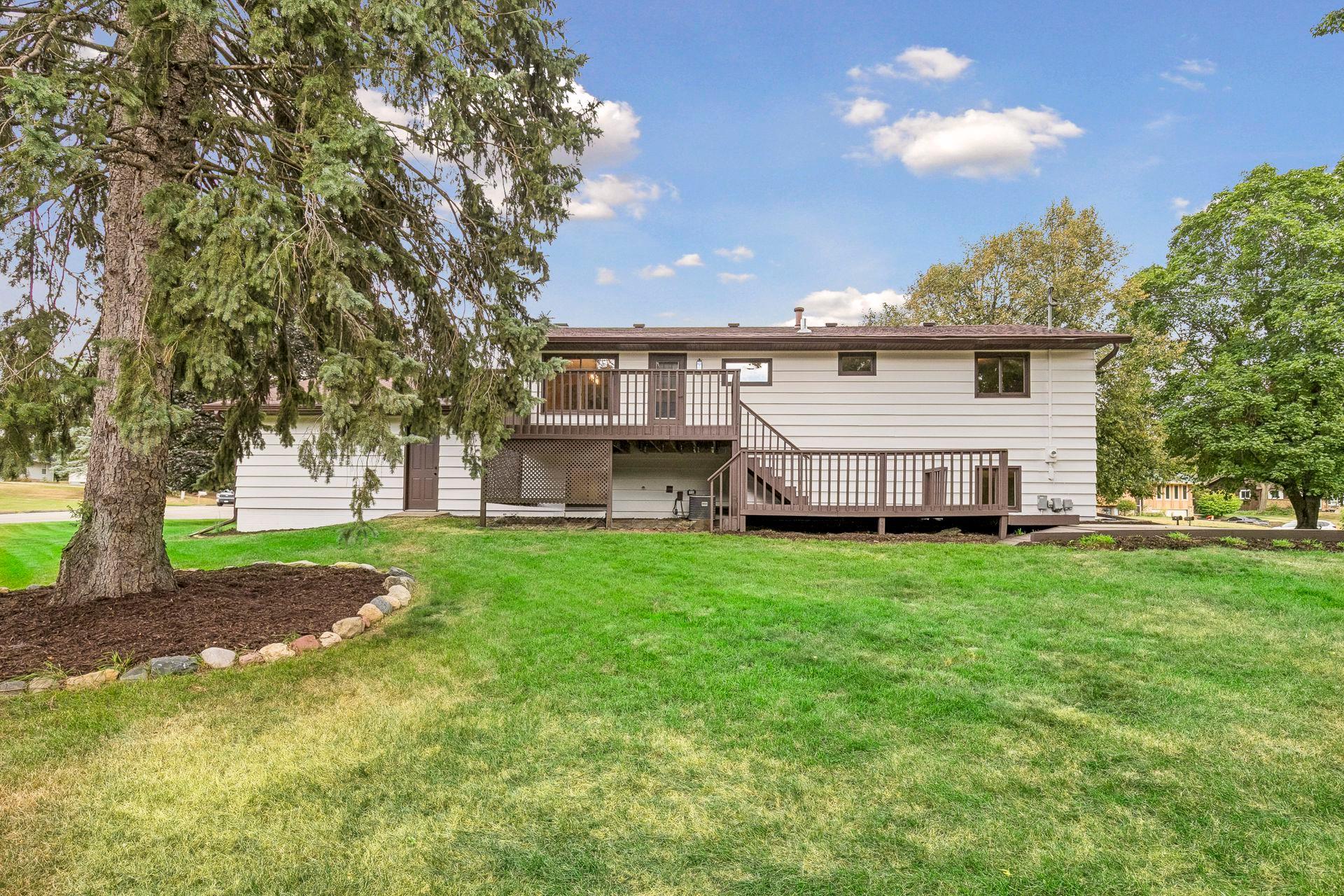 View of Residential at 963 Marnie Street, Maplewood MN 55119, Maplewood (51 of 53) - Mike Wilen | Minnesota Team Real Estate