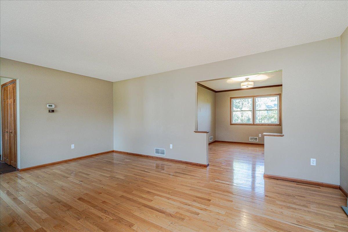 View of Residential at 1331 Willow Circle, Roseville MN 55113, Roseville (15 of 62) - Mike Wilen | Minnesota Team Real Estate