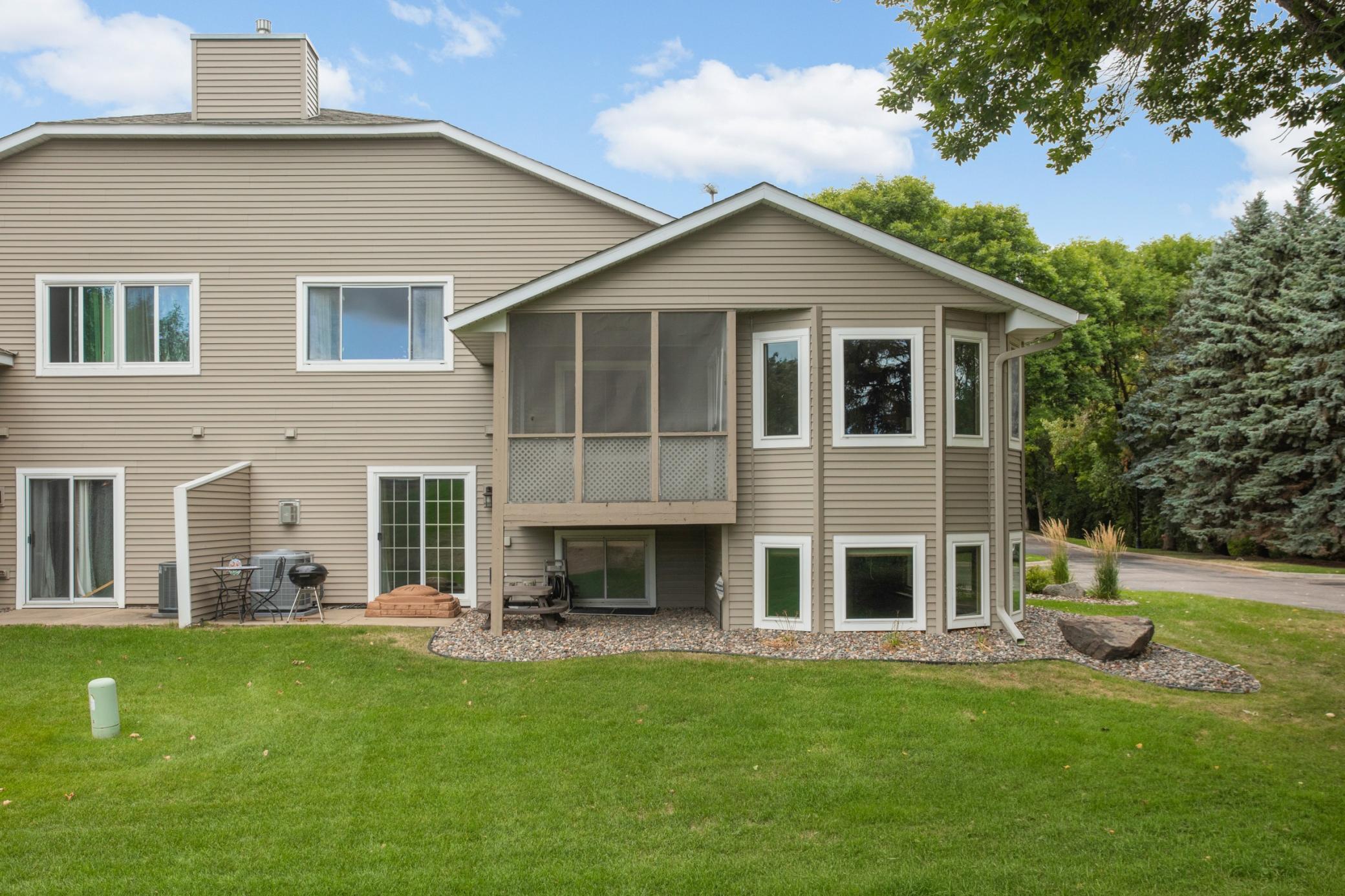 View of Residential at 9344 Loch Lomond Lane, Brooklyn Park MN 55443, Brooklyn Park (20 of 21) - Mike Wilen | Minnesota Team Real Estate