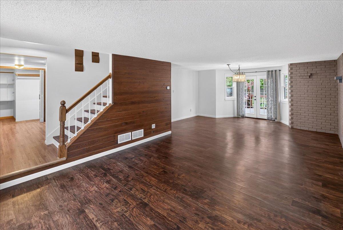 View of Residential at 620 Madison Street, Anoka MN 55303, Anoka (7 of 37) - Mike Wilen | Minnesota Team Real Estate