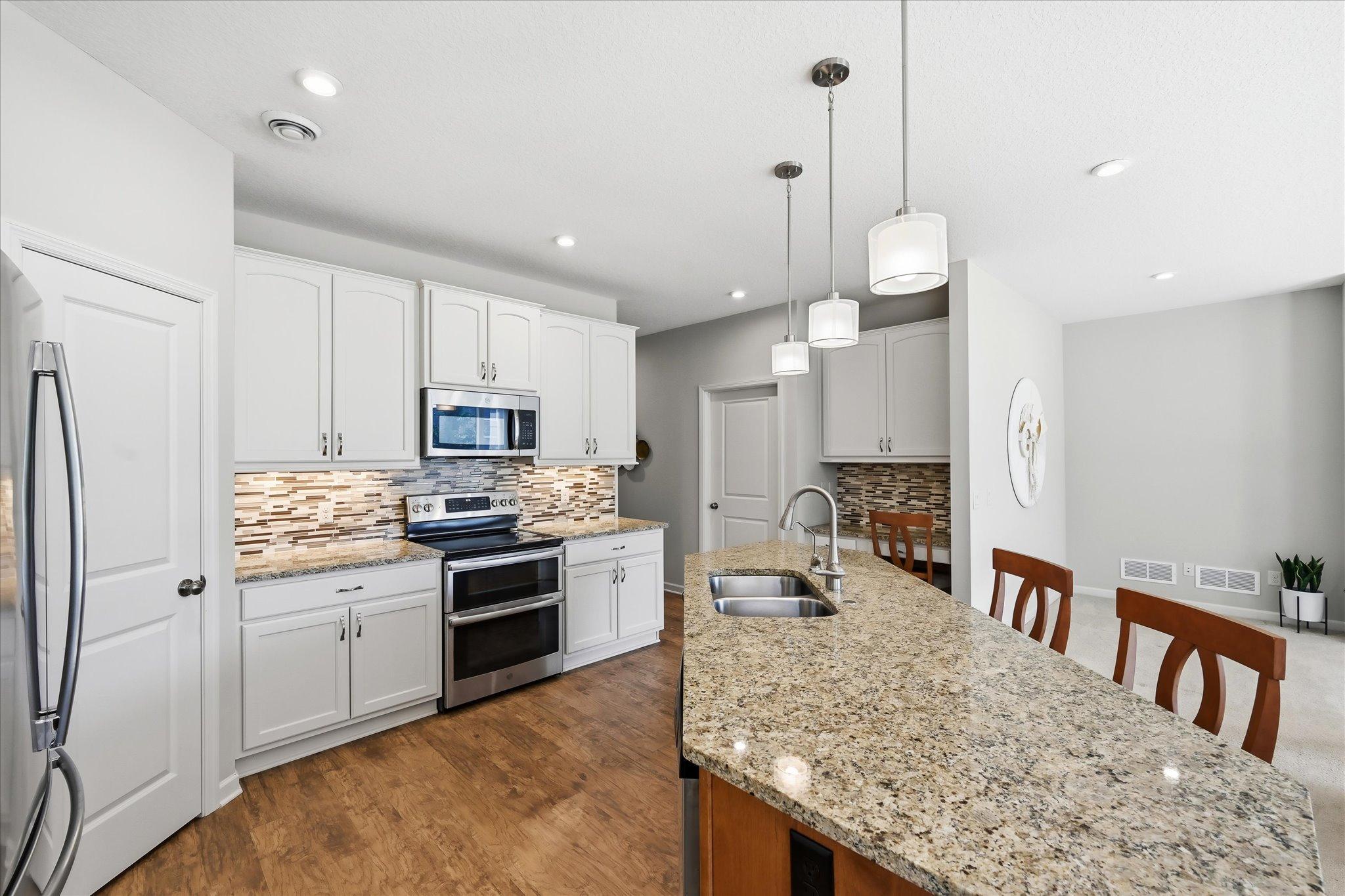 View of Residential at 8773 Irving Boulevard, Lake Elmo MN 55042, Lake Elmo (14 of 27) - Mike Wilen | Minnesota Team Real Estate