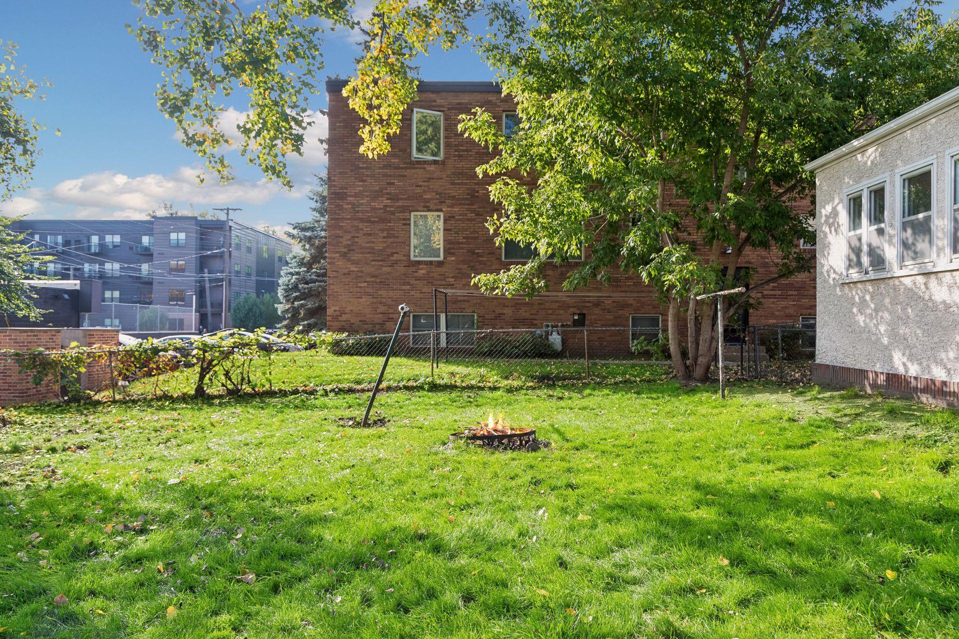 View of Residential at 2036 Iglehart Avenue, Saint Paul MN 55104, Saint Paul (30 of 38) - Mike Wilen | Minnesota Team Real Estate